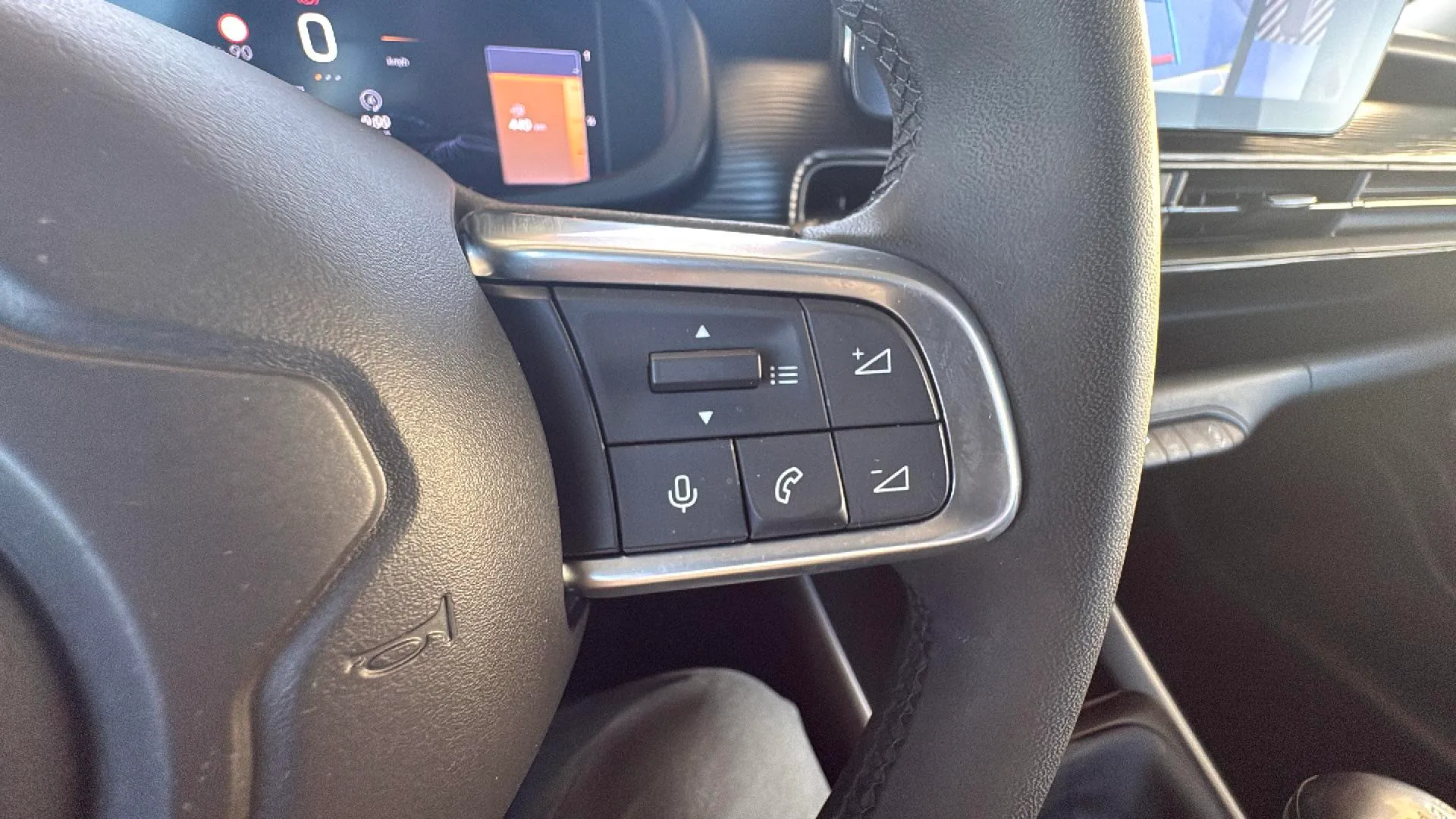 Jeep Avenger 1.2 G Altitude - foto 12