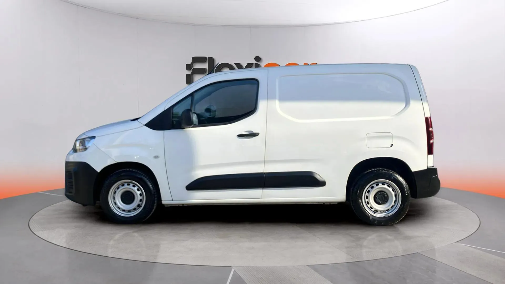 Citroën Berlingo Furgon 1.5 BlueHDi 100 M L1 - foto 4