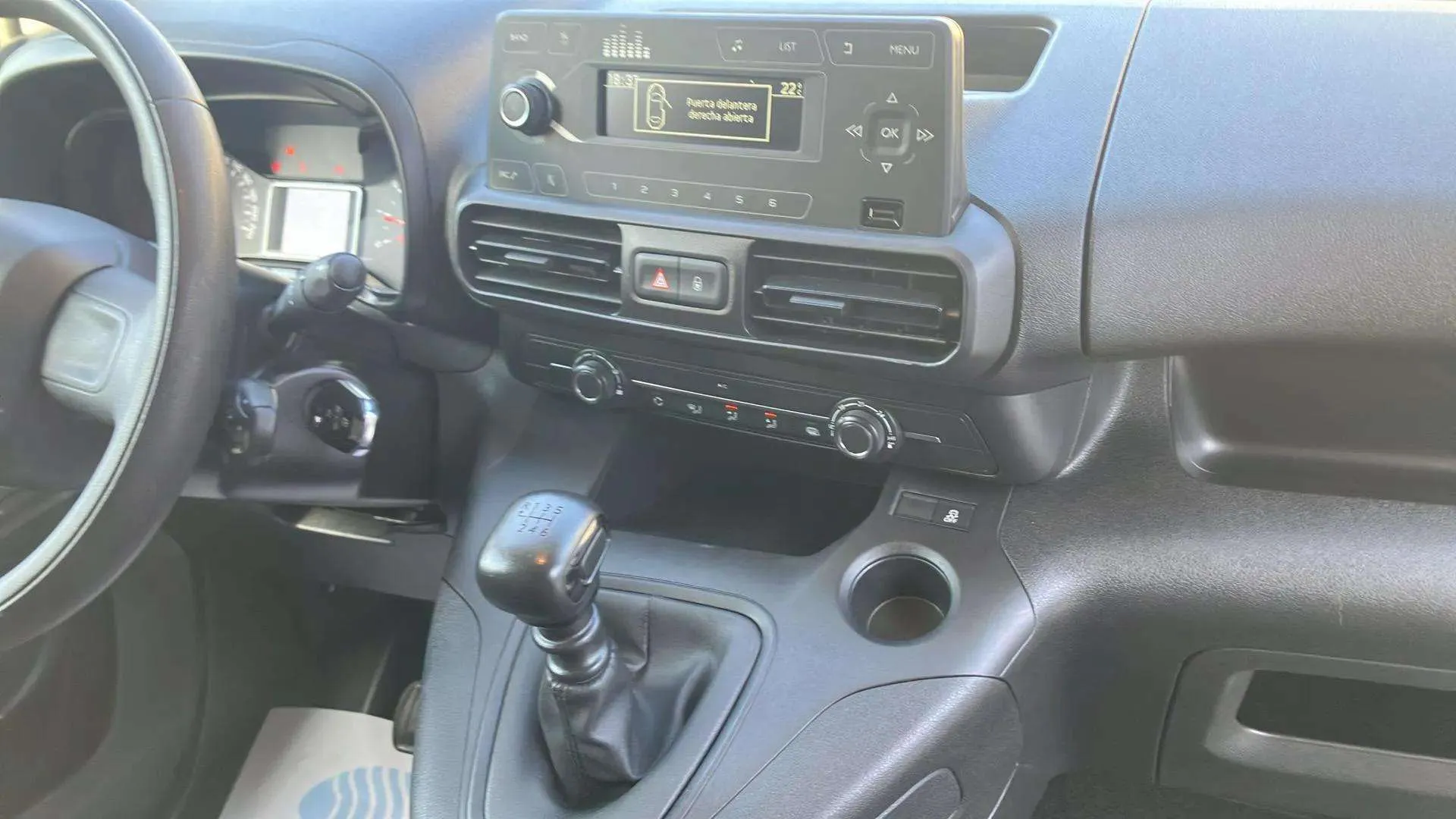 Citroën Berlingo Furgon 1.5 BlueHDi 100 M L1 - foto 11
