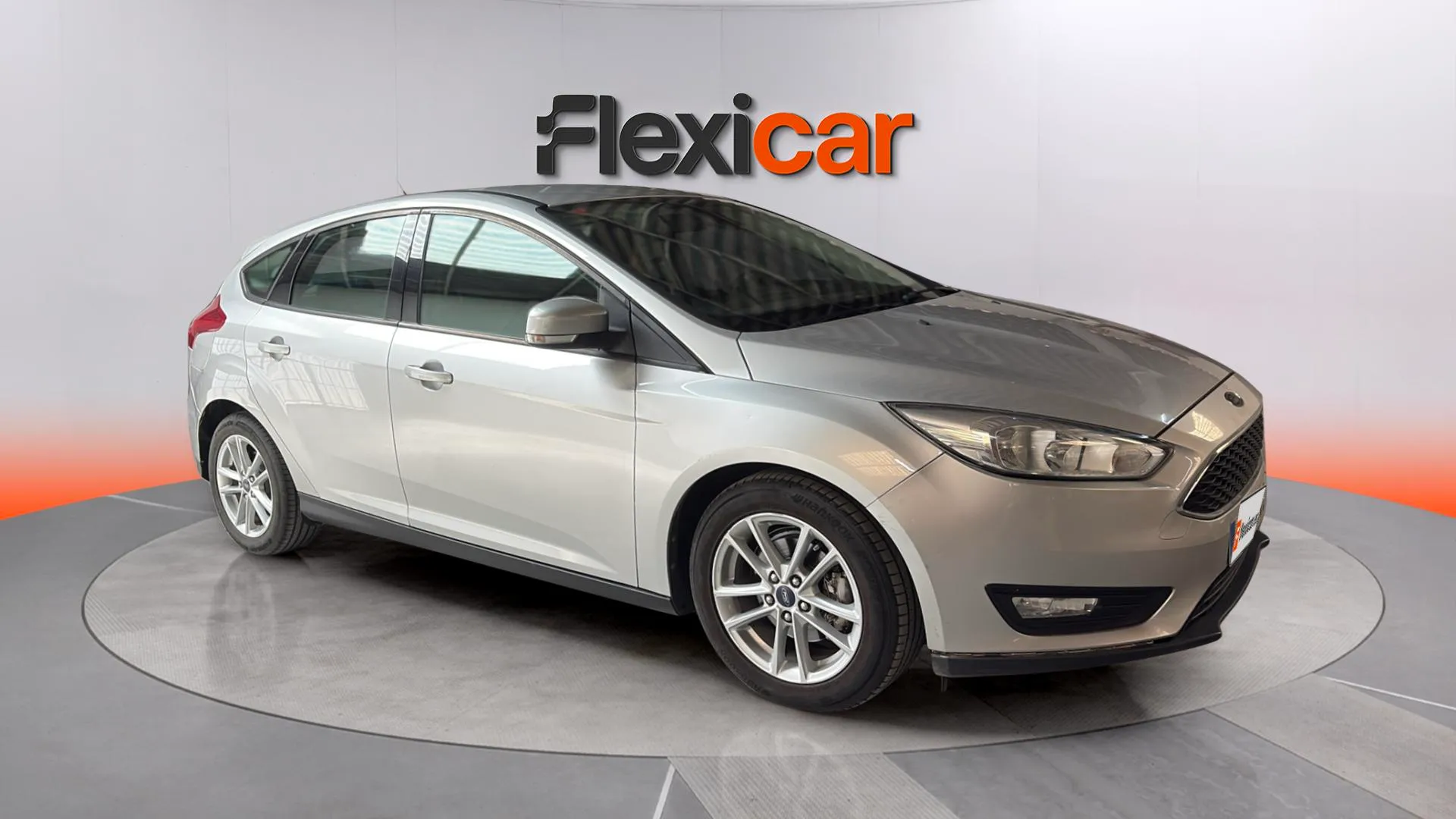 Ford Focus 1.6 TI-VCT PowerShift Business