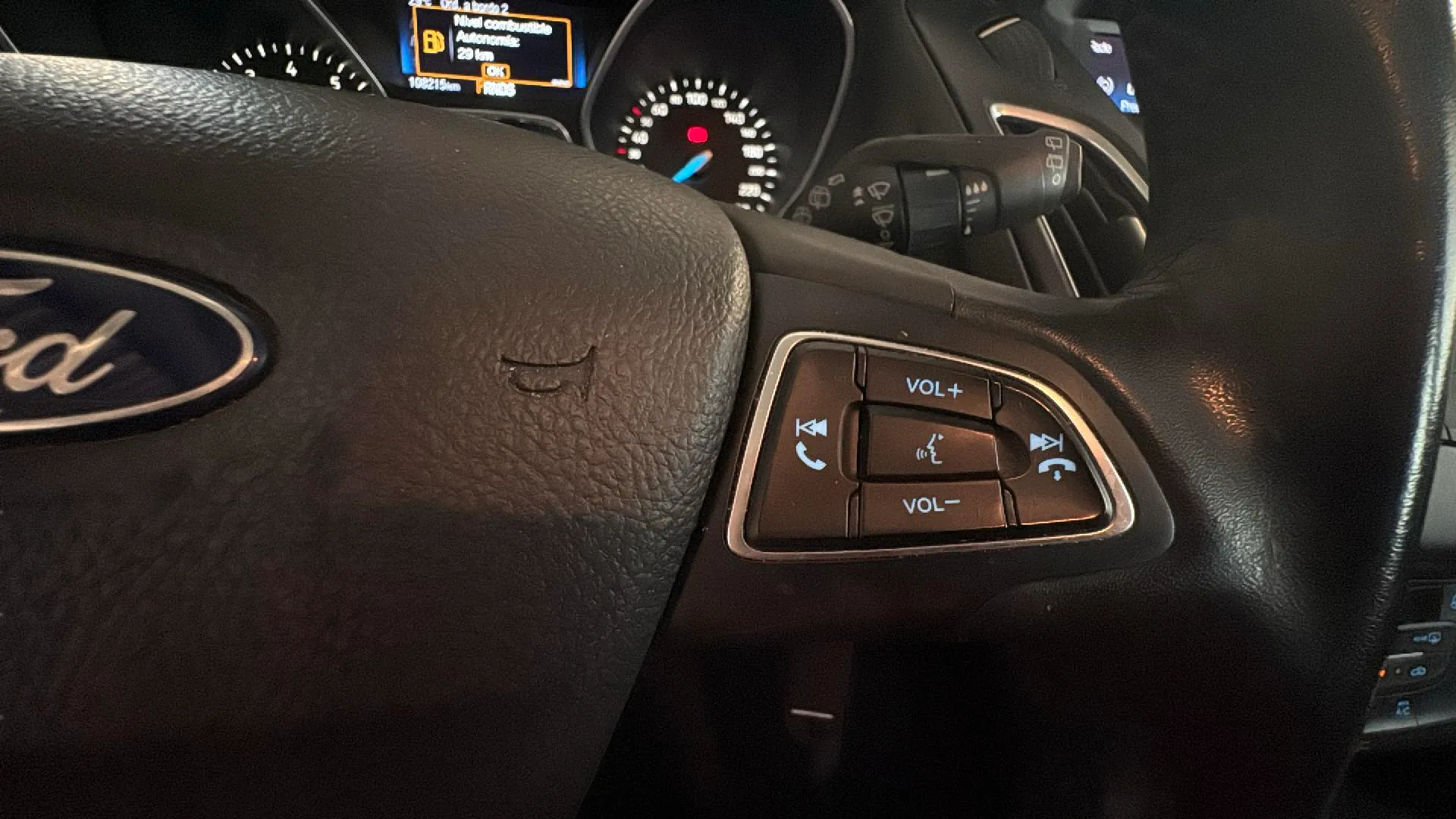 Ford Focus 1.6 TI-VCT PowerShift Business - foto 15