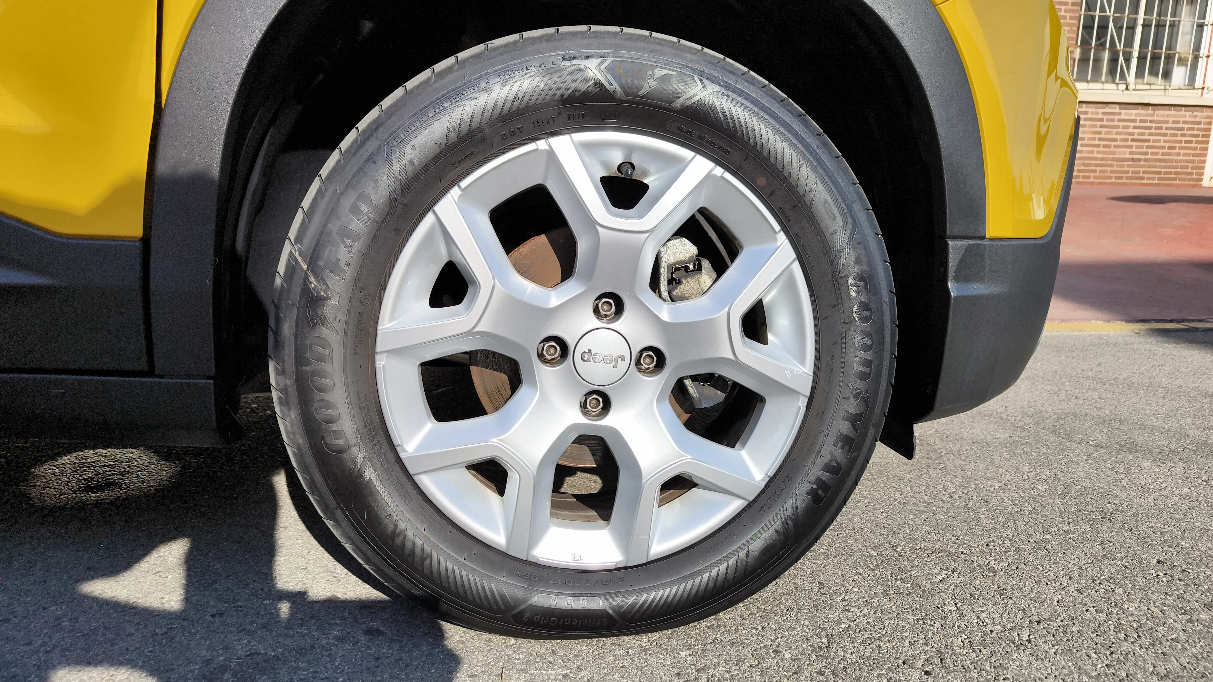 Jeep Avenger 1.2 G Altitude - foto 22