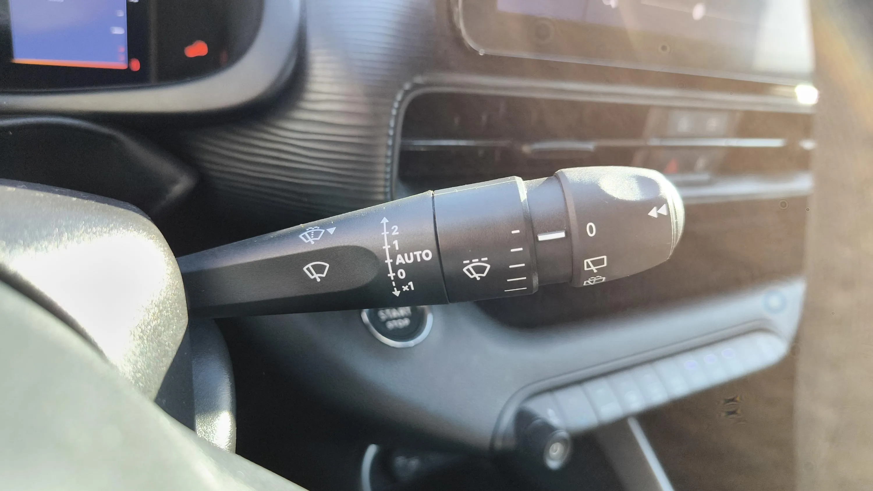 Jeep Avenger 1.2 G Altitude - foto 39