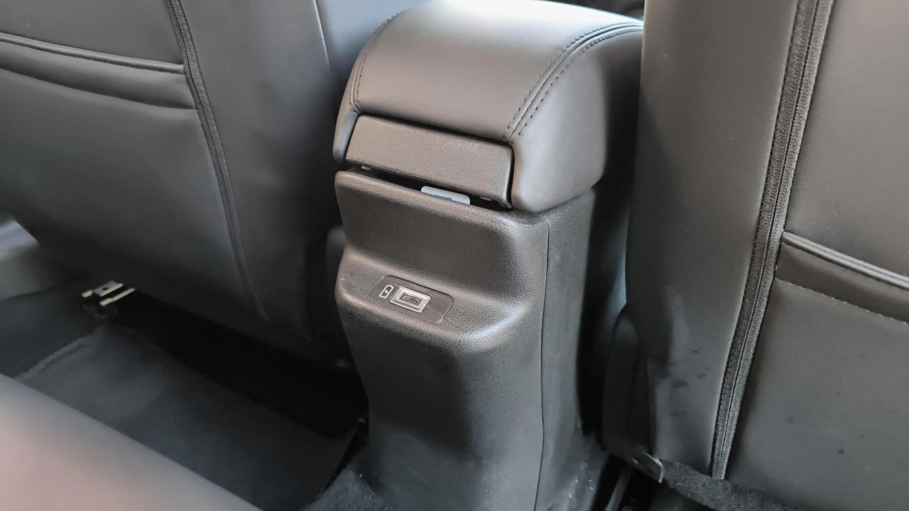 Jeep Avenger 1.2 G Altitude - foto 20