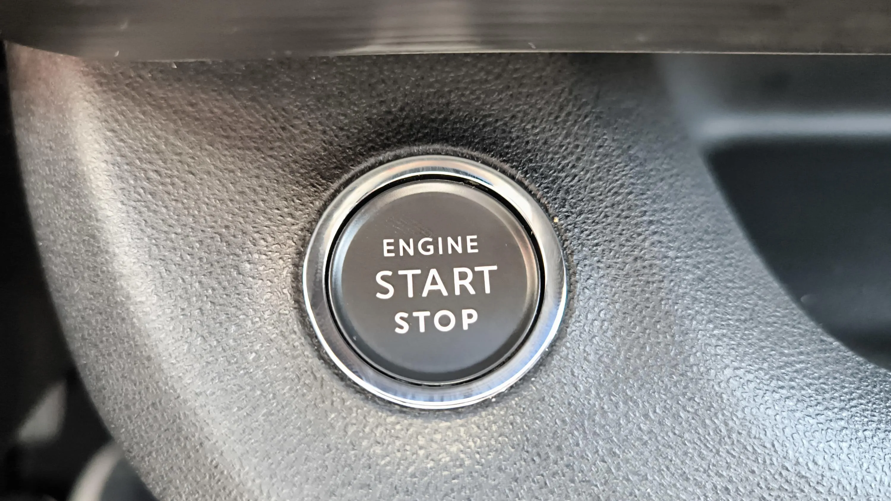 Jeep Avenger 1.2 G Altitude - foto 40