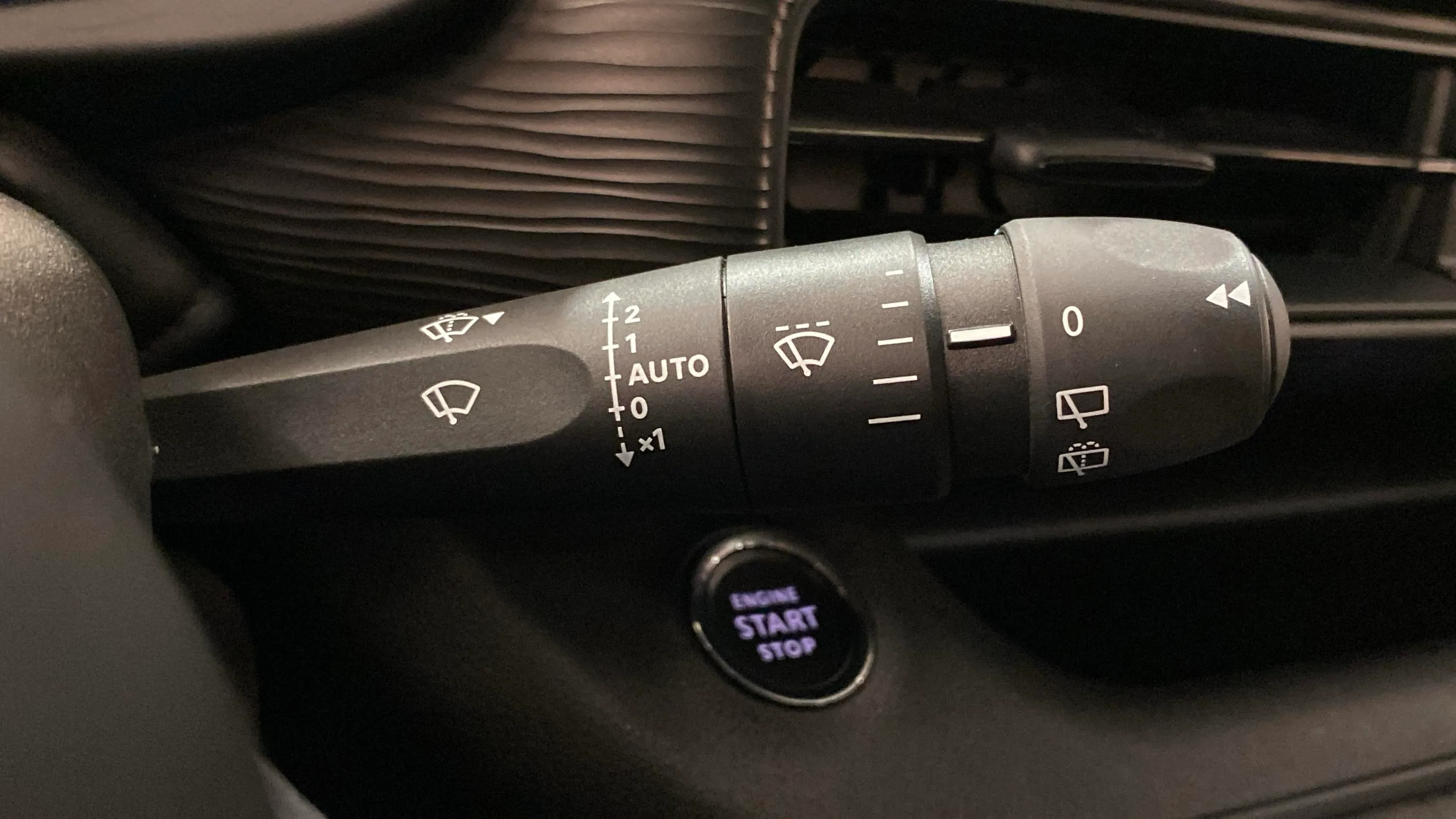 Jeep Avenger 1.2 G Altitude - foto 21