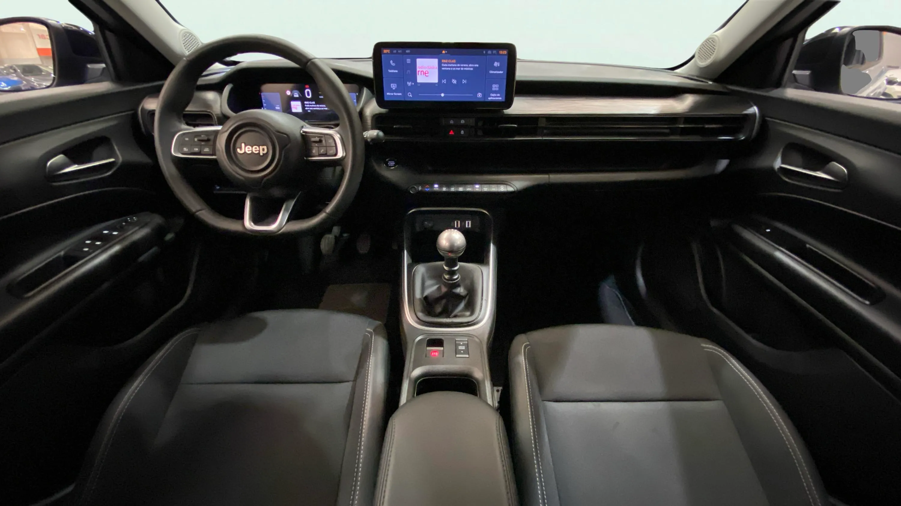 Jeep Avenger 1.2 G Altitude - foto 13