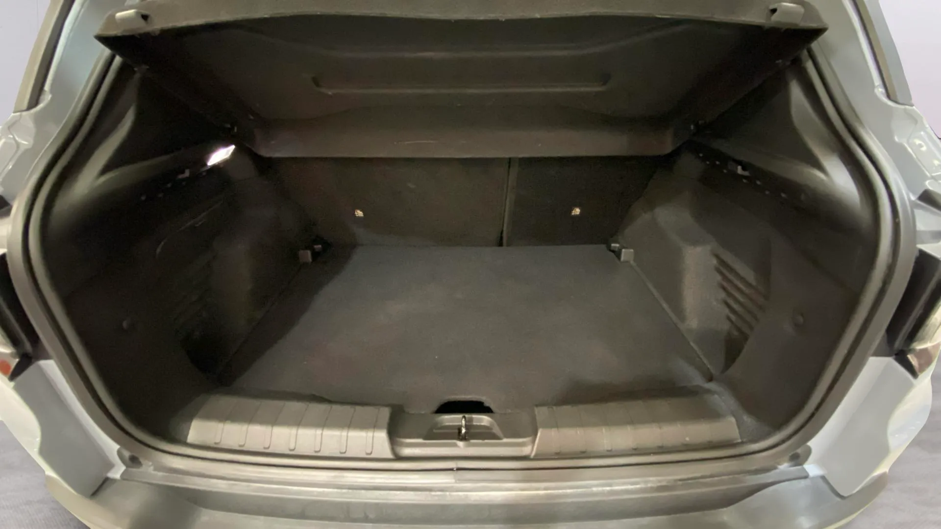 Jeep Avenger 1.2 G Altitude - foto 9