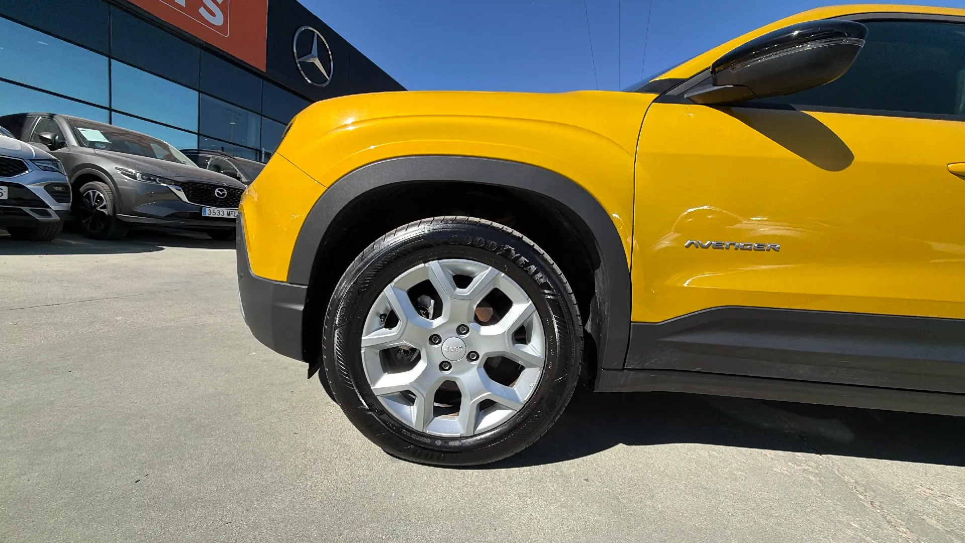 Jeep Avenger 1.2 G Altitude - foto 19