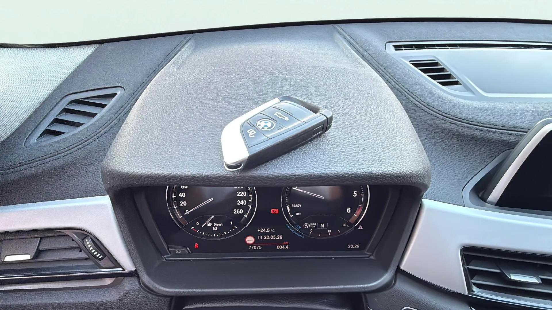 BMW X2 sDrive18d - foto 19