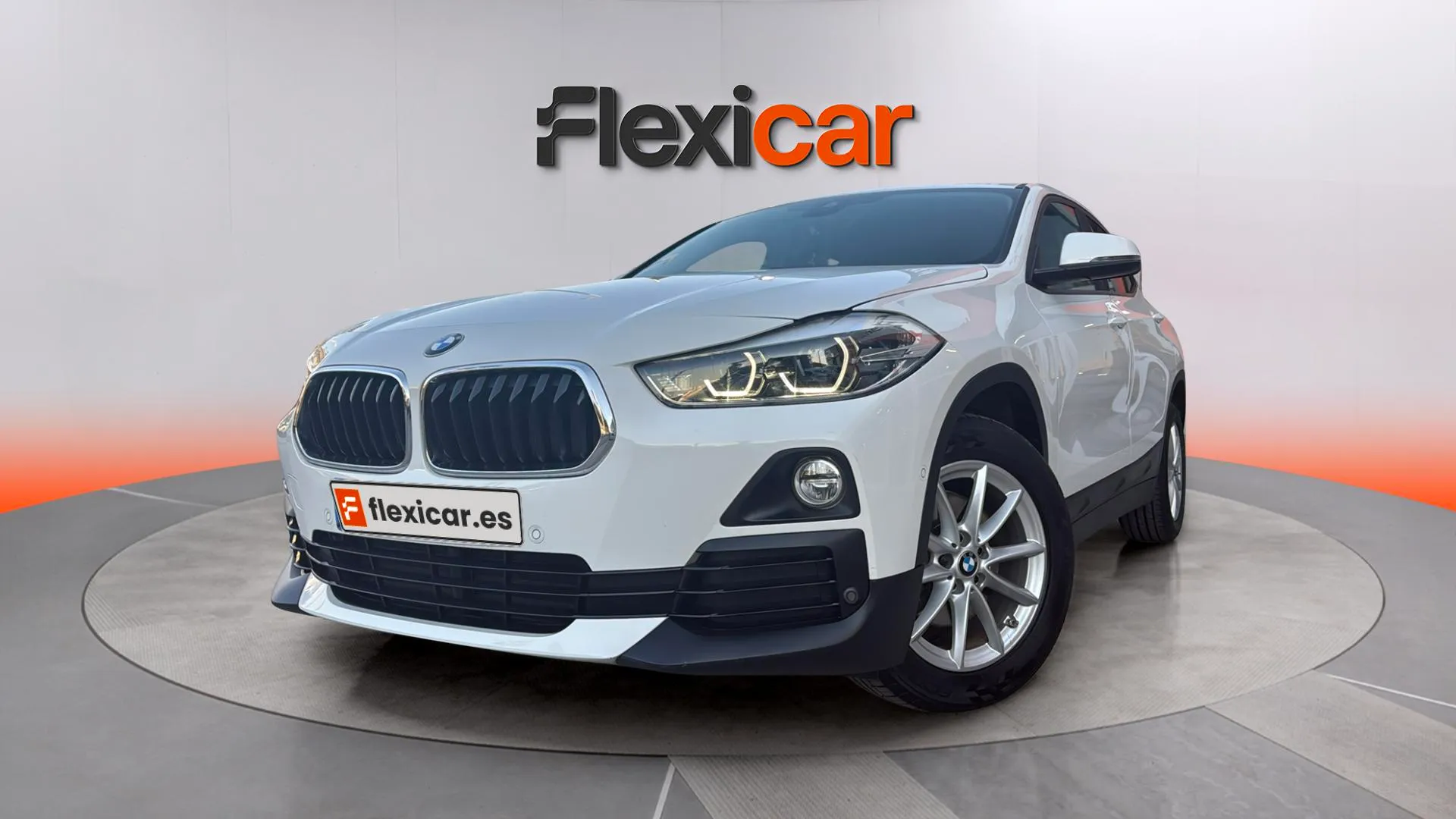 BMW X2 sDrive18d - foto 2