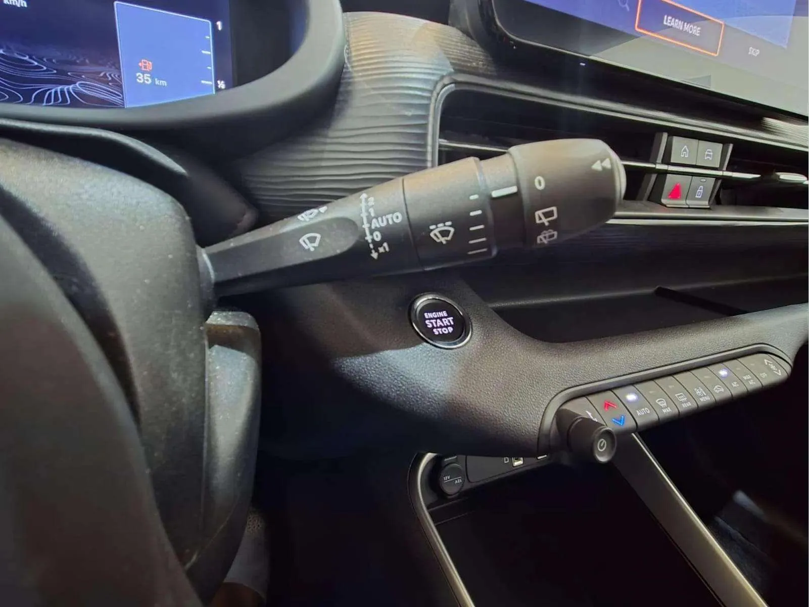 Jeep Avenger 1.2 G Altitude - foto 18