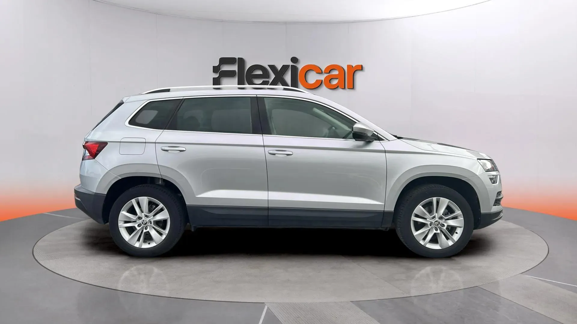 Škoda Karoq 1.5 TSI DSG ACT Ambition - foto 4