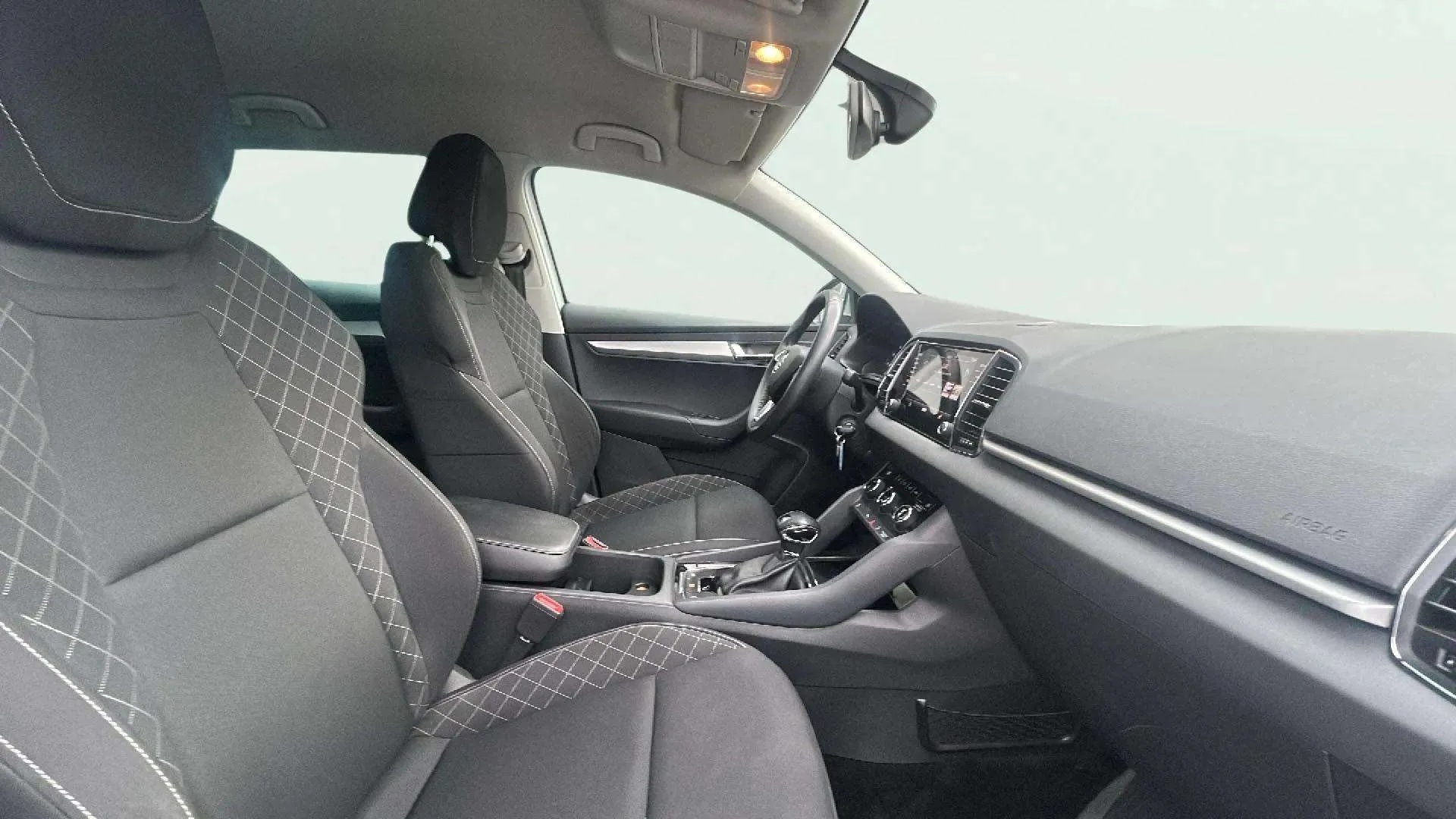 Škoda Karoq 1.5 TSI DSG ACT Ambition - foto 9