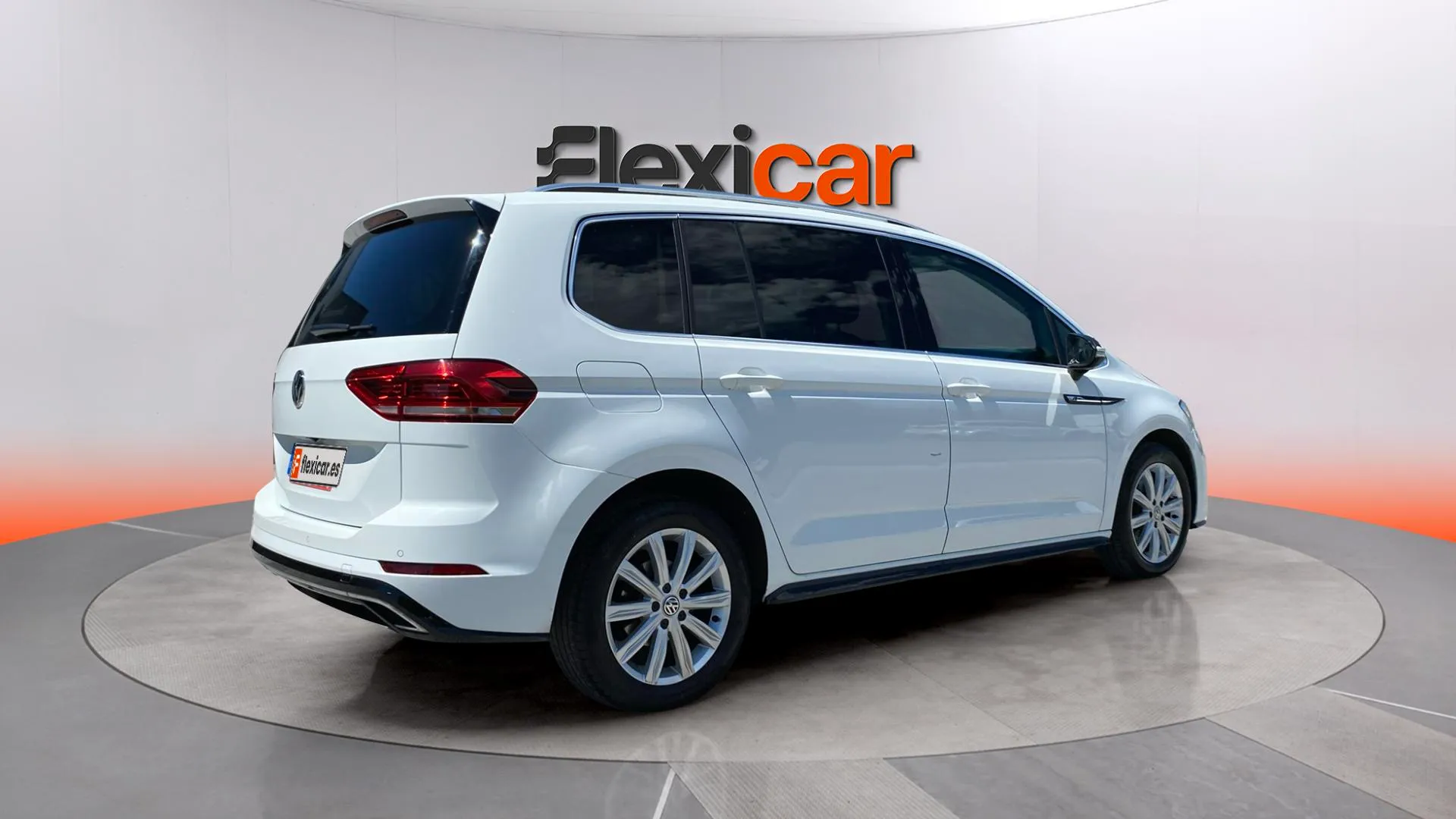 Volkswagen Touran R-Line 1.5 TSI - foto 7