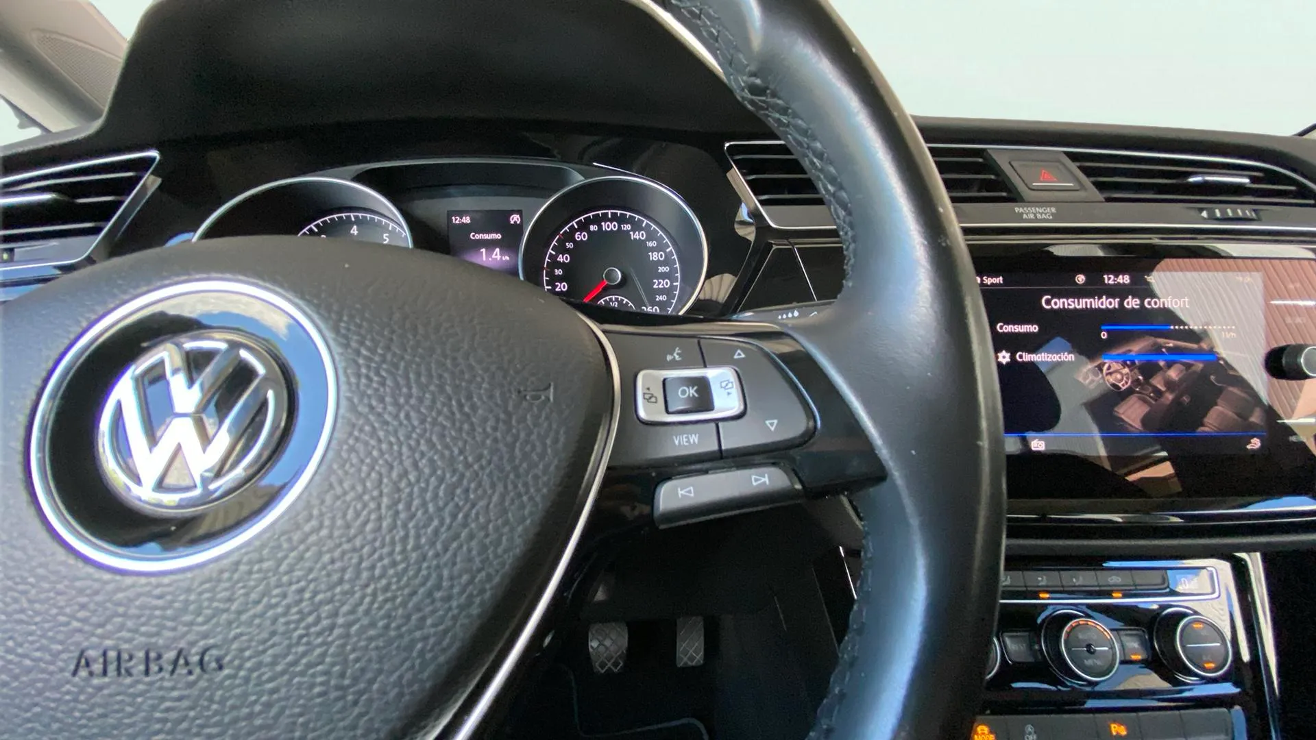 Volkswagen Touran R-Line 1.5 TSI - foto 14