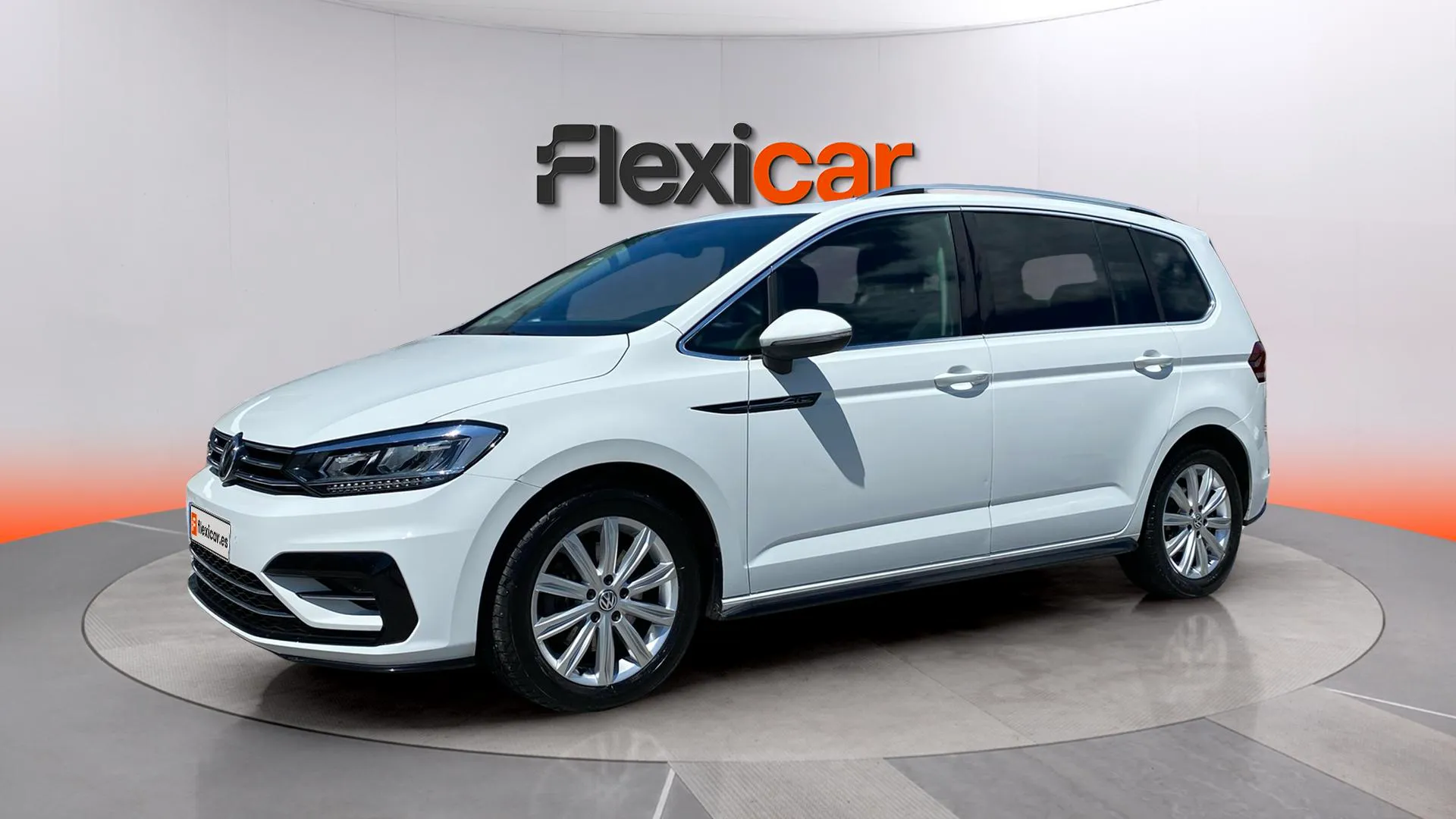 Volkswagen Touran R-Line 1.5 TSI - foto 3
