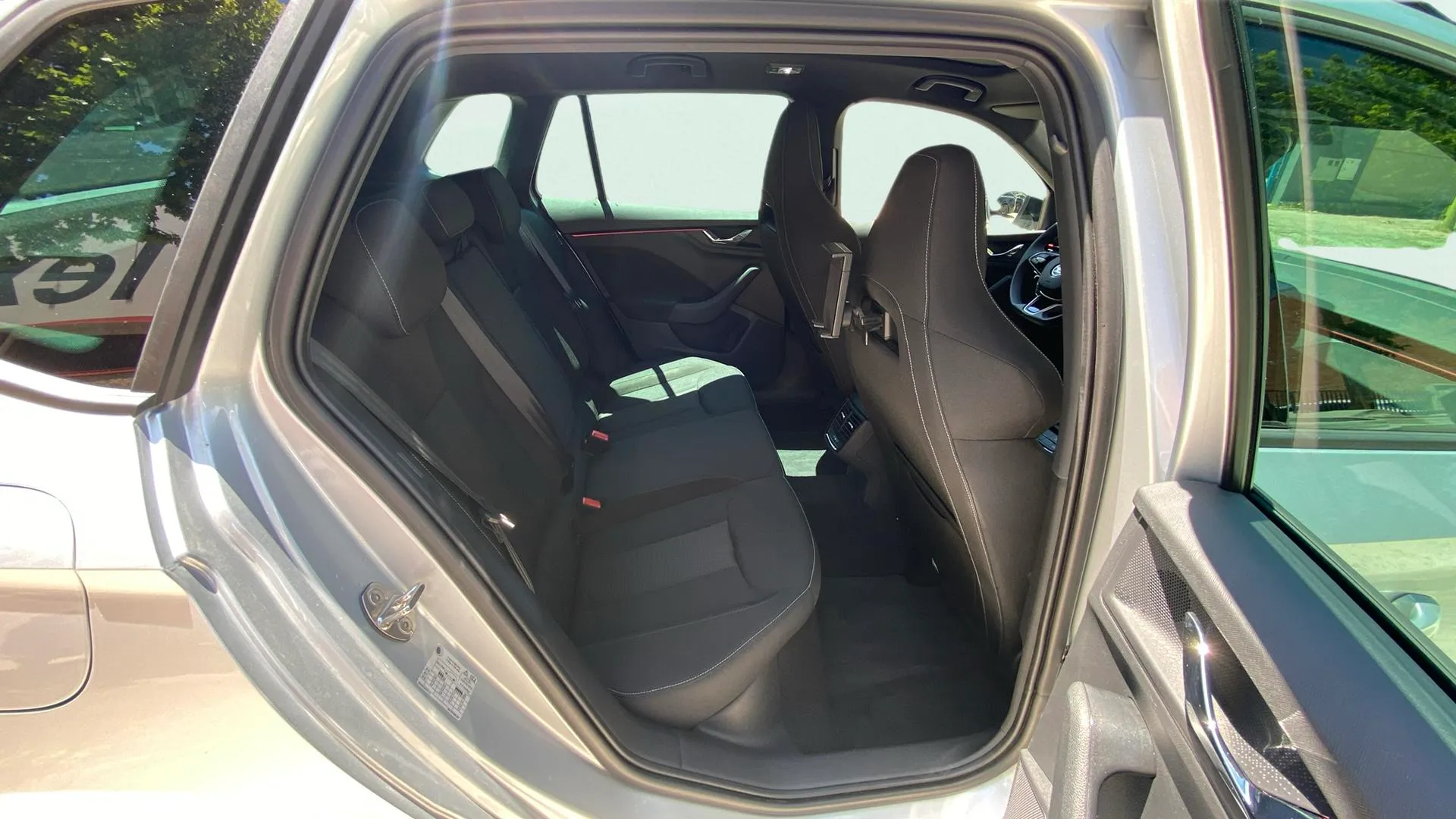 Škoda Kamiq 1.0 TSI DSG Montecarlo - foto 13