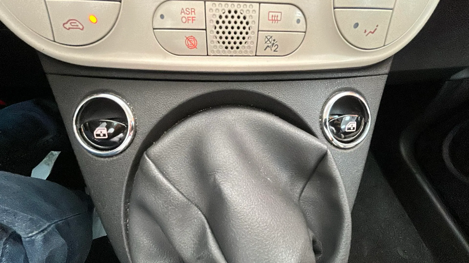 Fiat 500 Dolcevita 1.0 Hybrid - foto 30
