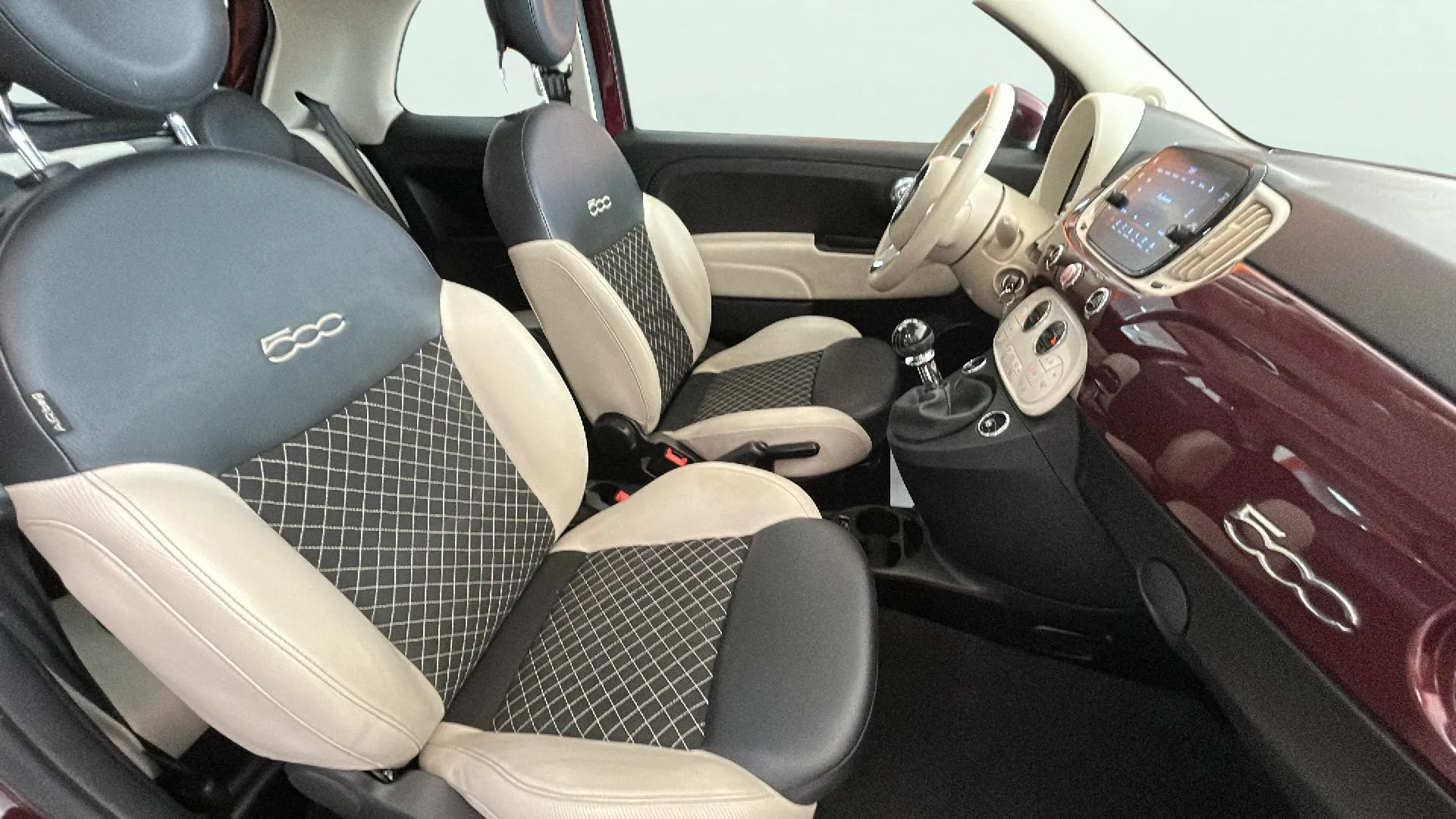 Fiat 500 Dolcevita 1.0 Hybrid - foto 12