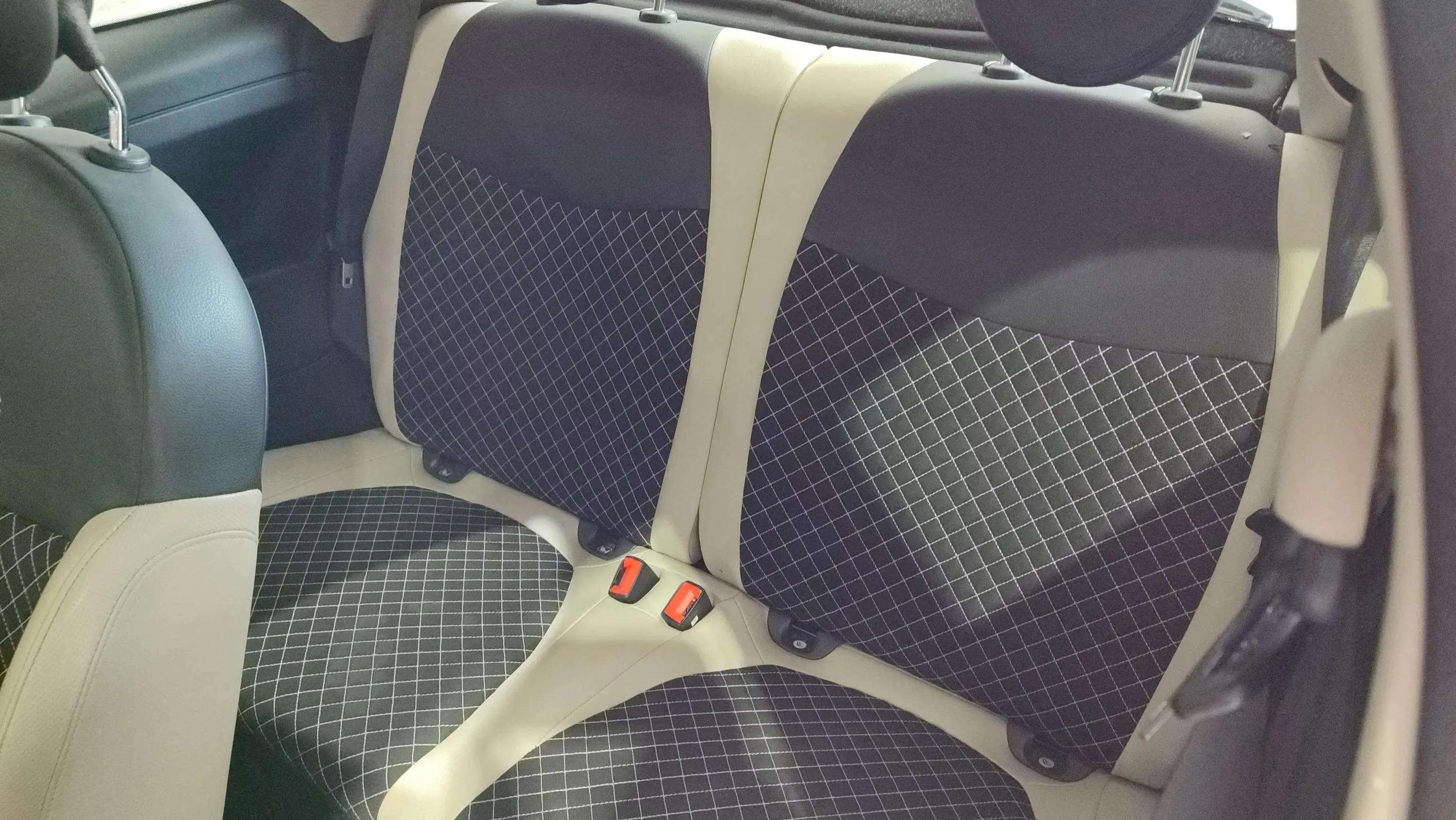 Fiat 500 Dolcevita 1.0 Hybrid - foto 18
