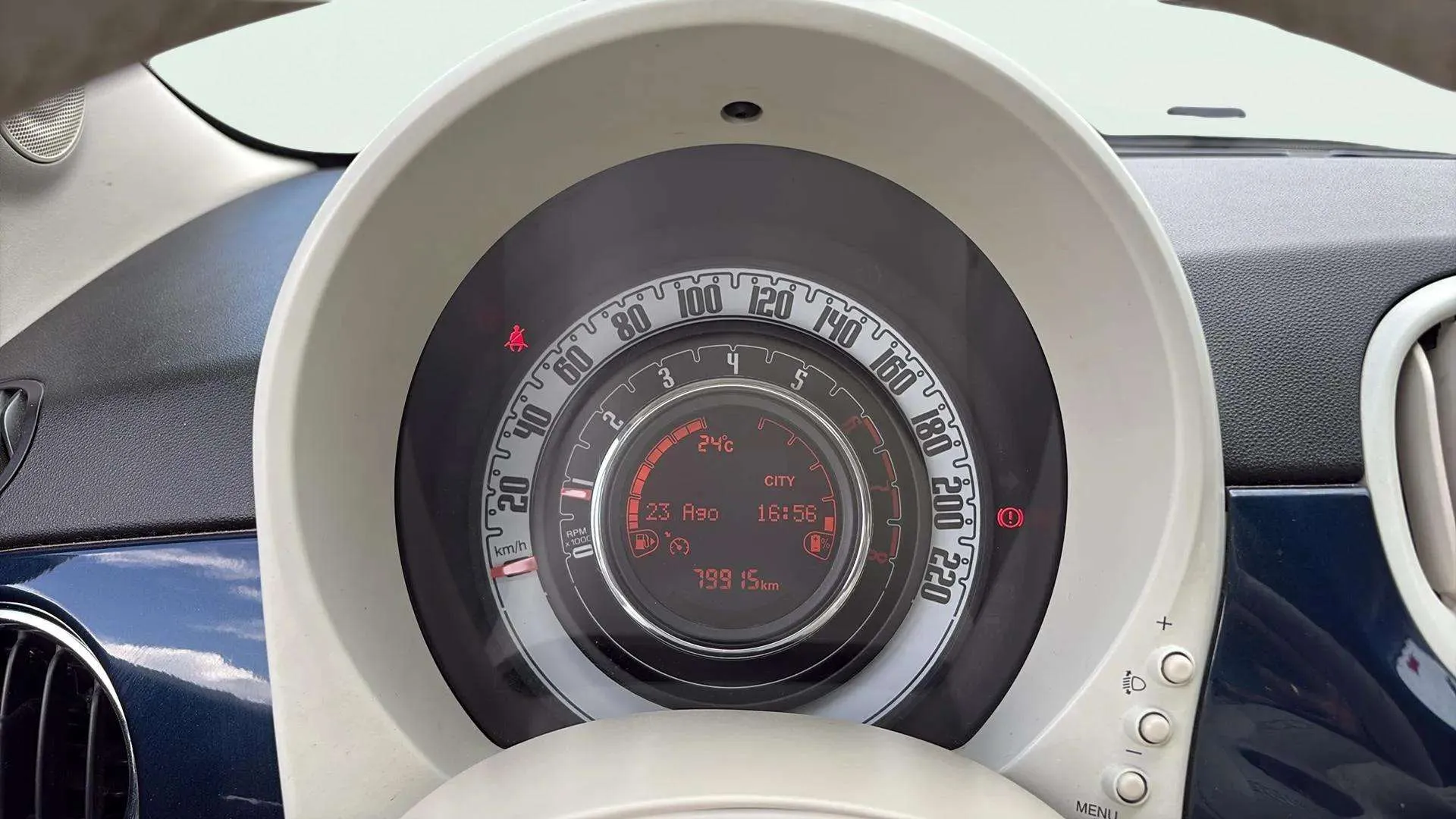 Fiat 500 Dolcevita 1.0 Hybrid - foto 9