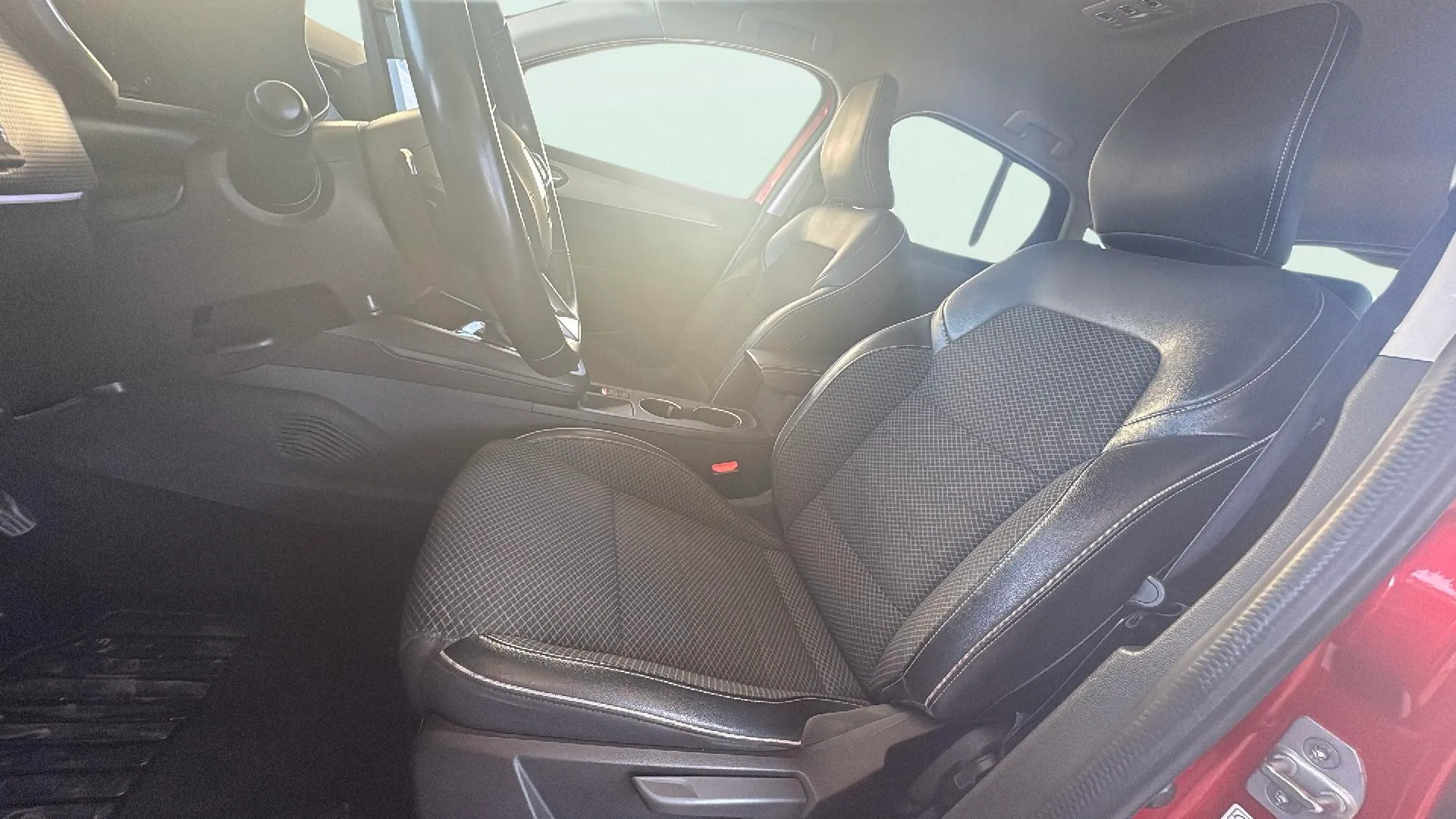 Renault Arkana Intens TCe EDC mild hybrid - foto 29