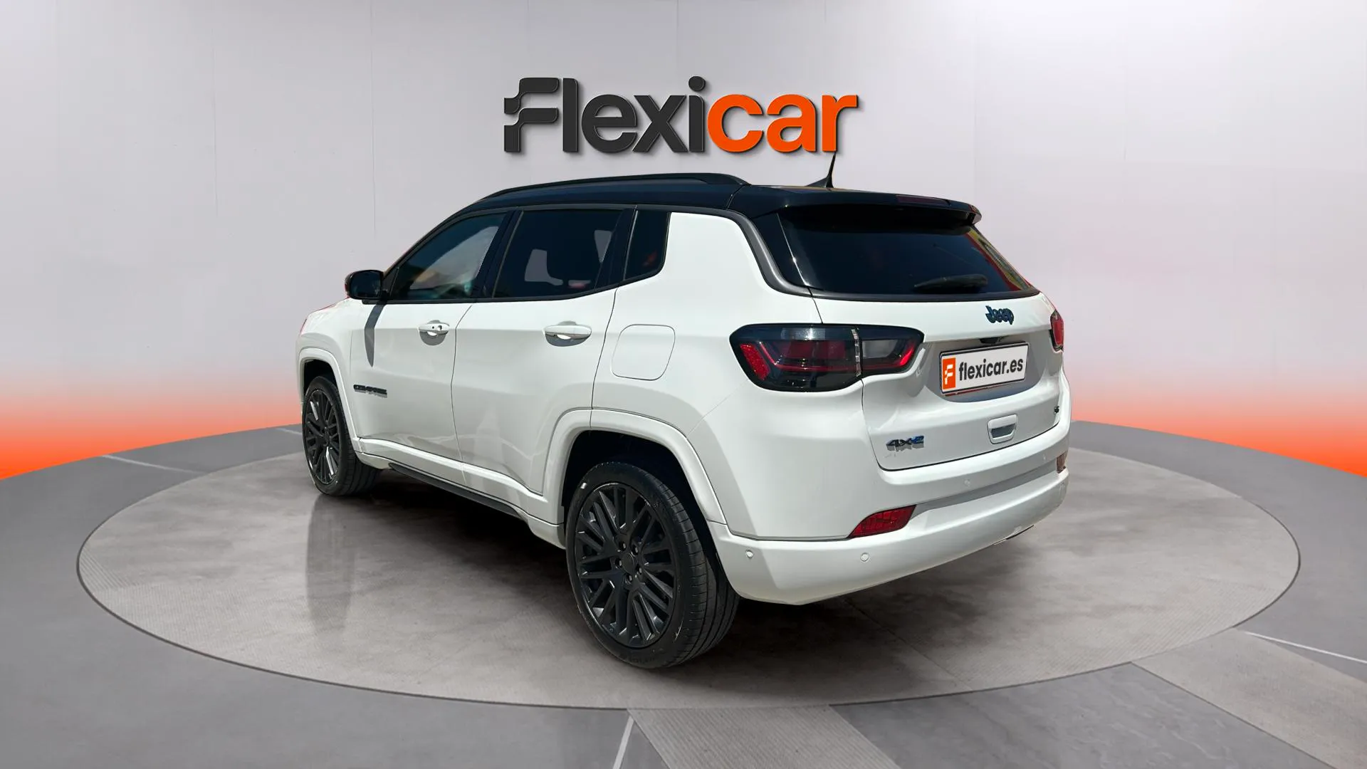 Jeep Compass 1.3 PHEV 80th AWD - foto 7