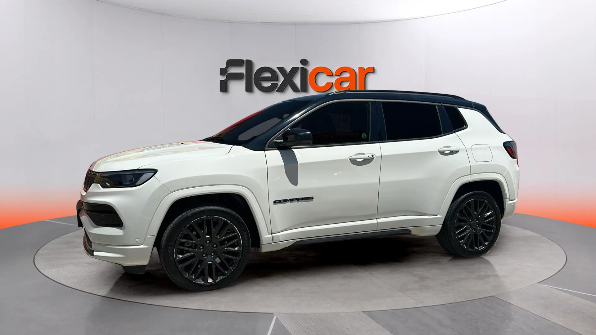 Jeep Compass 1.3 PHEV 80th AWD - foto 9