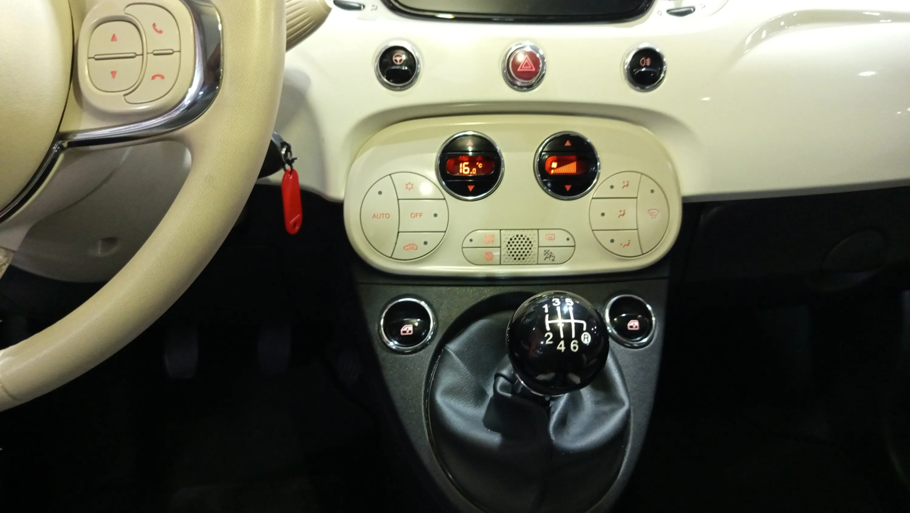 Fiat 500 Dolcevita 1.0 Hybrid - foto 17