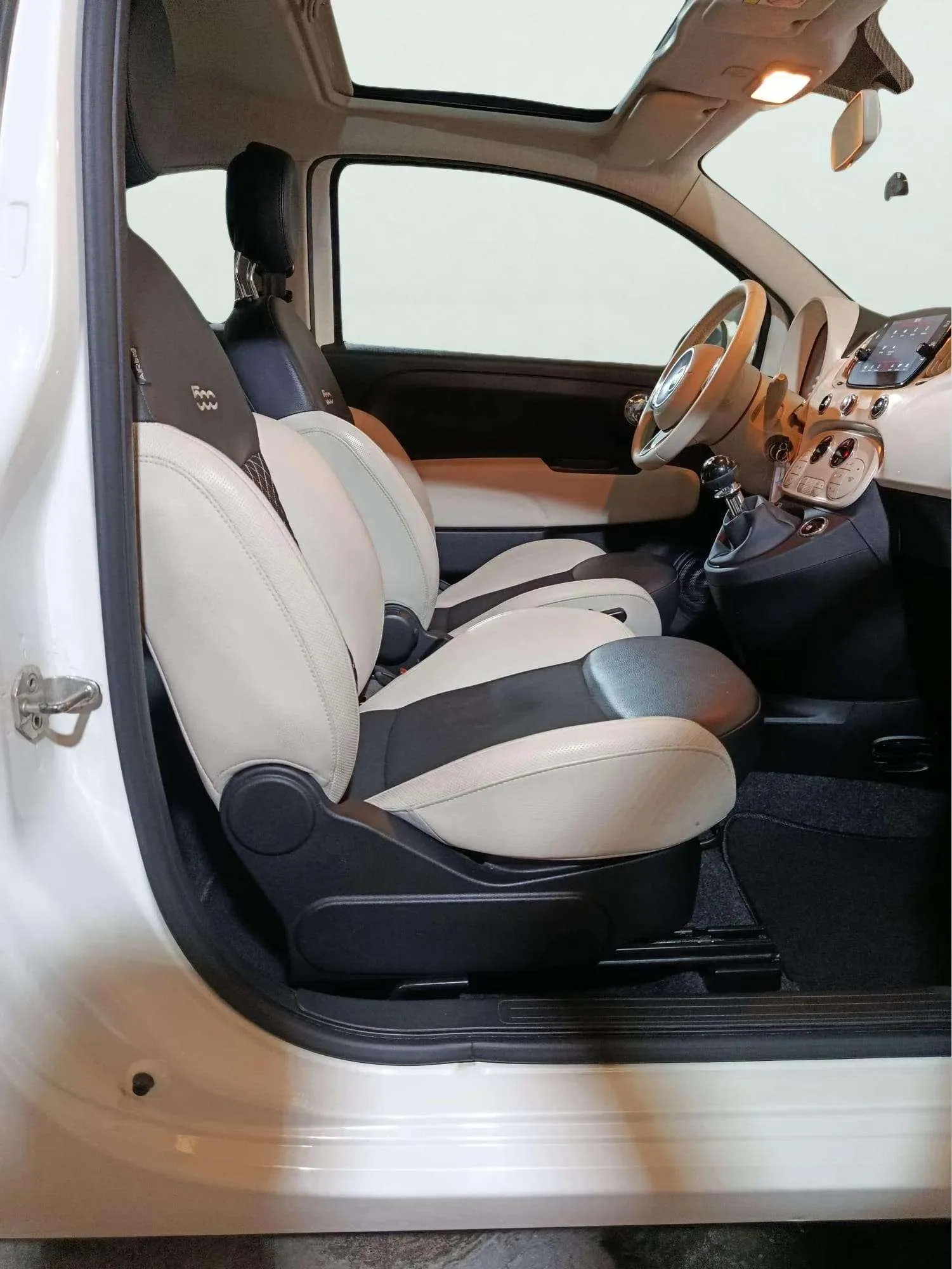 Fiat 500 Dolcevita 1.0 Hybrid - foto 17