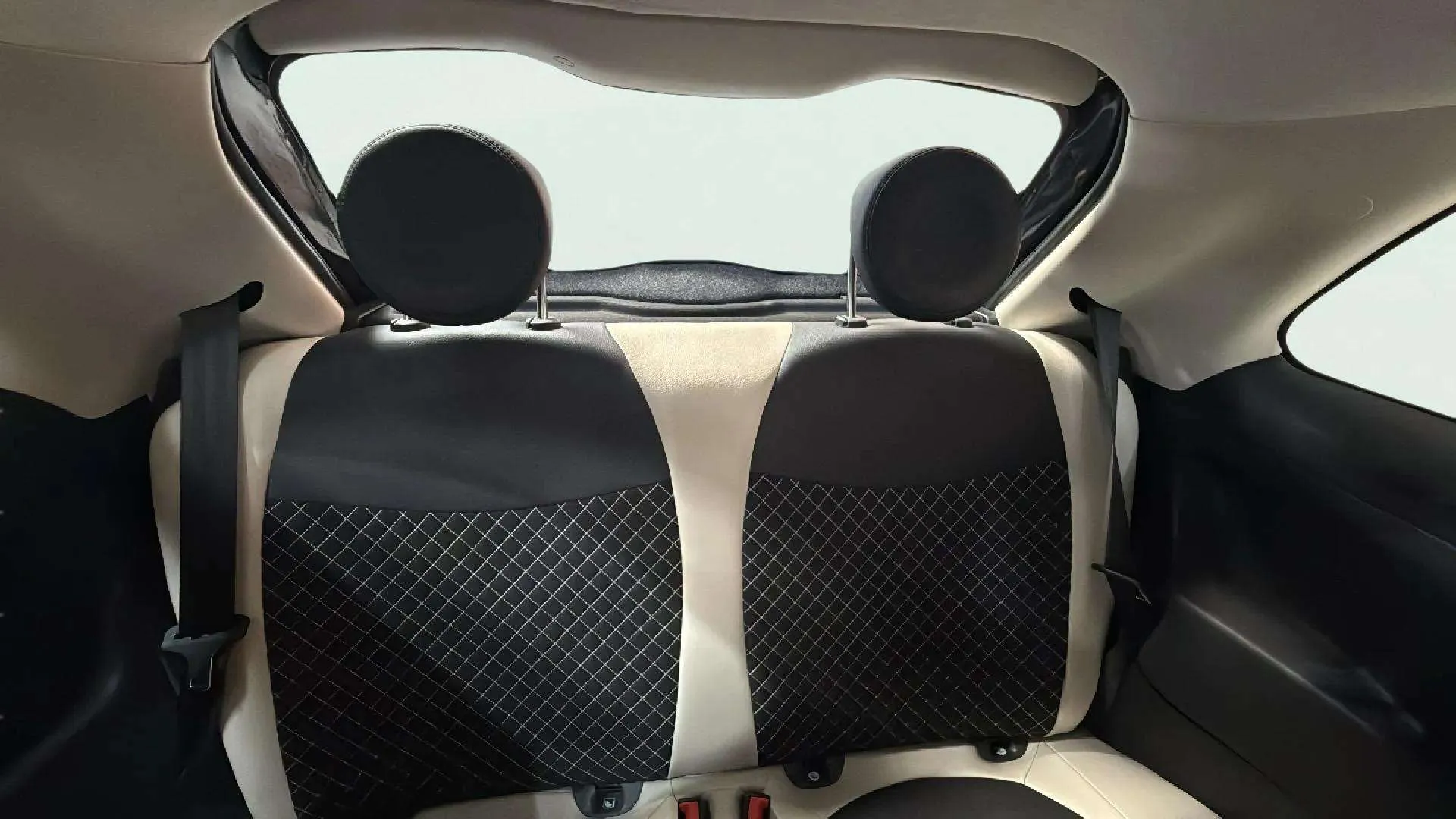 Fiat 500 Dolcevita 1.0 Hybrid - foto 22