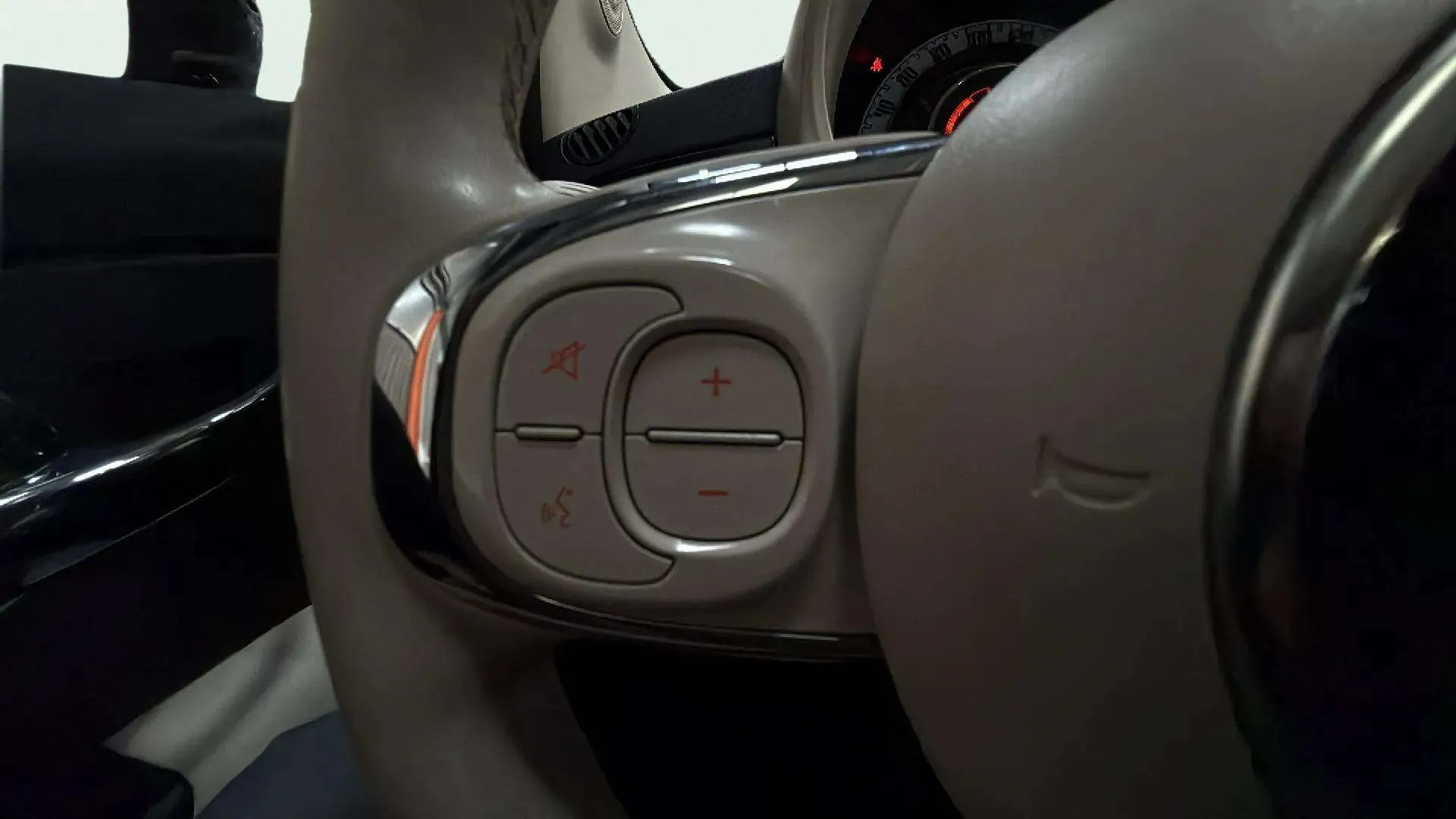 Fiat 500 Dolcevita 1.0 Hybrid - foto 14