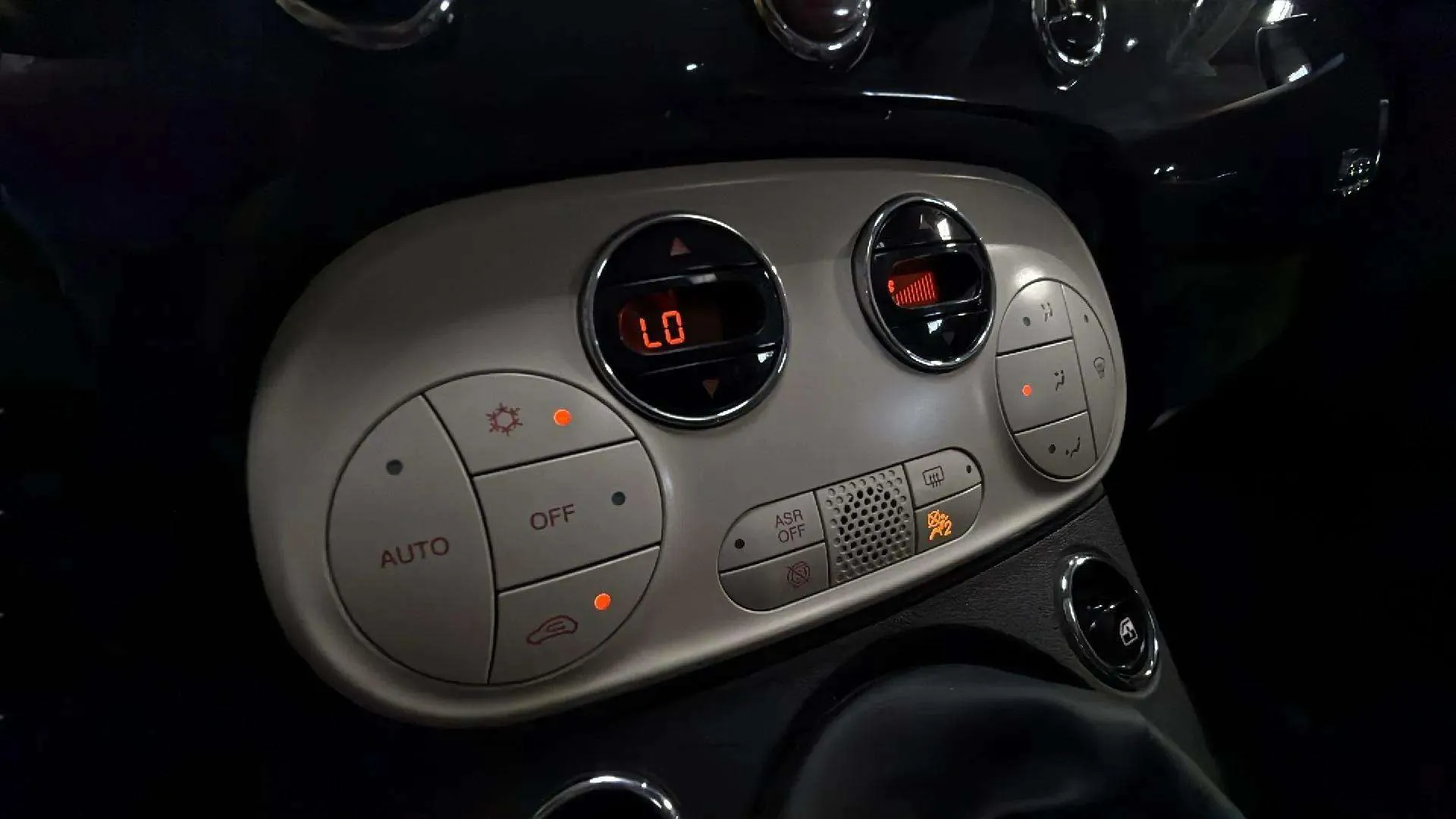 Fiat 500 Dolcevita 1.0 Hybrid - foto 17