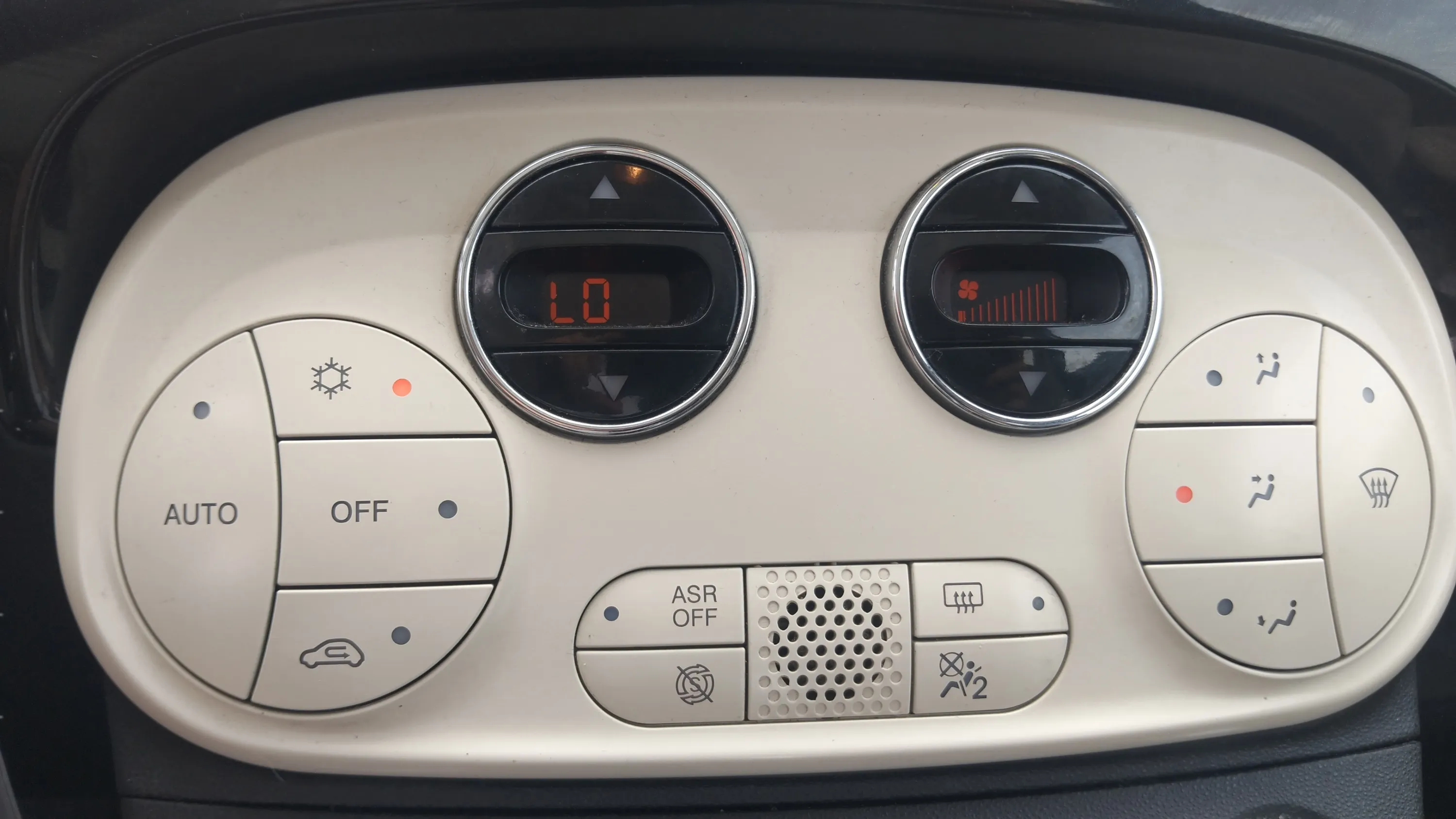 Fiat 500 Dolcevita 1.0 Hybrid - foto 16