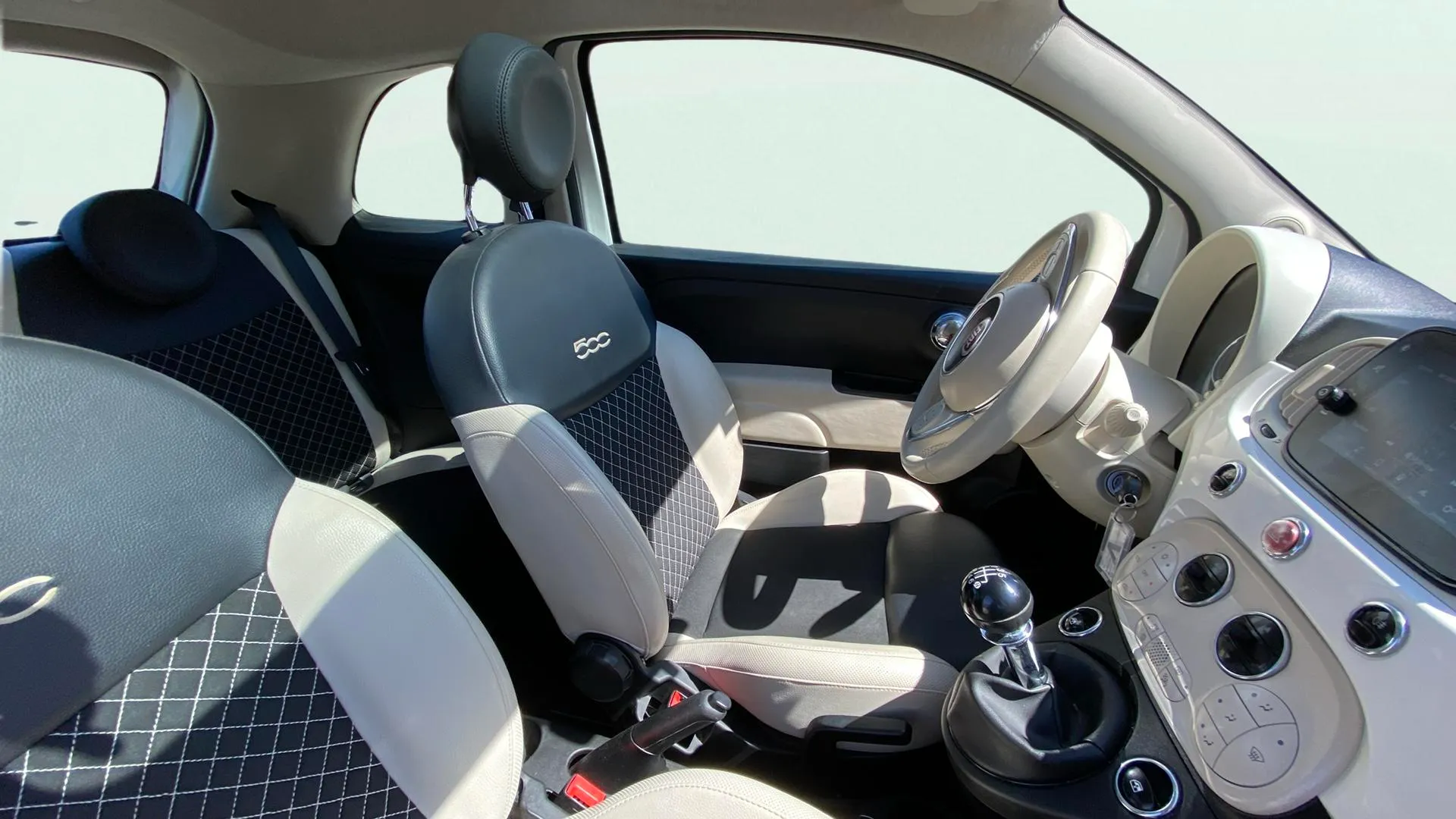 Fiat 500 Dolcevita 1.0 Hybrid - foto 14