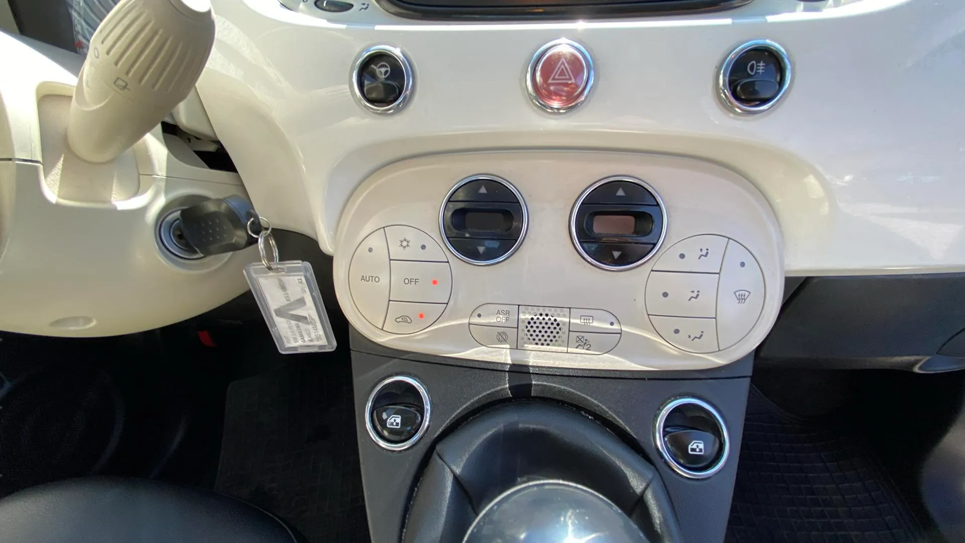 Fiat 500 Dolcevita 1.0 Hybrid - foto 13