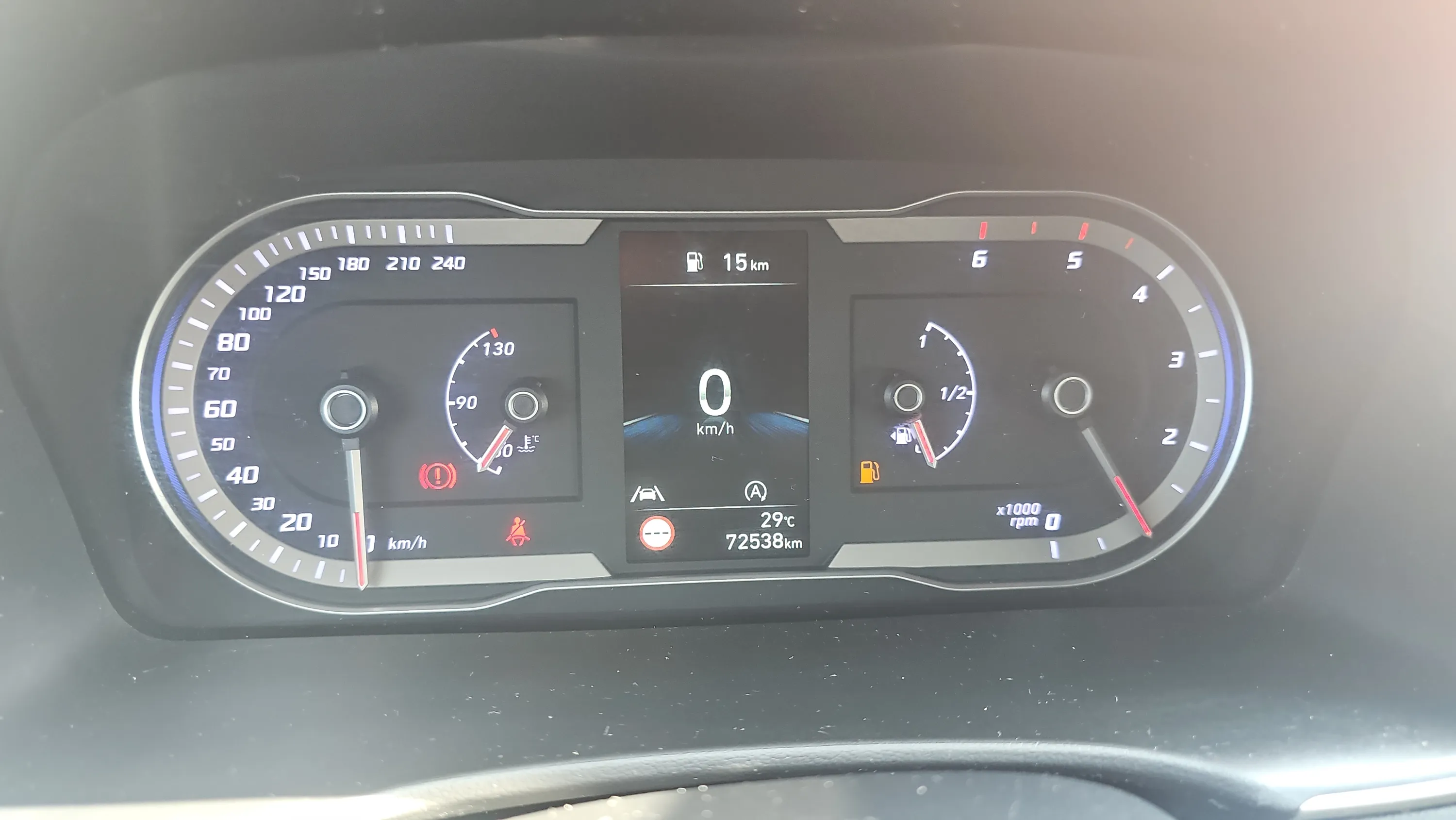 Hyundai Tucson 1.6 CRDi Klass - foto 17