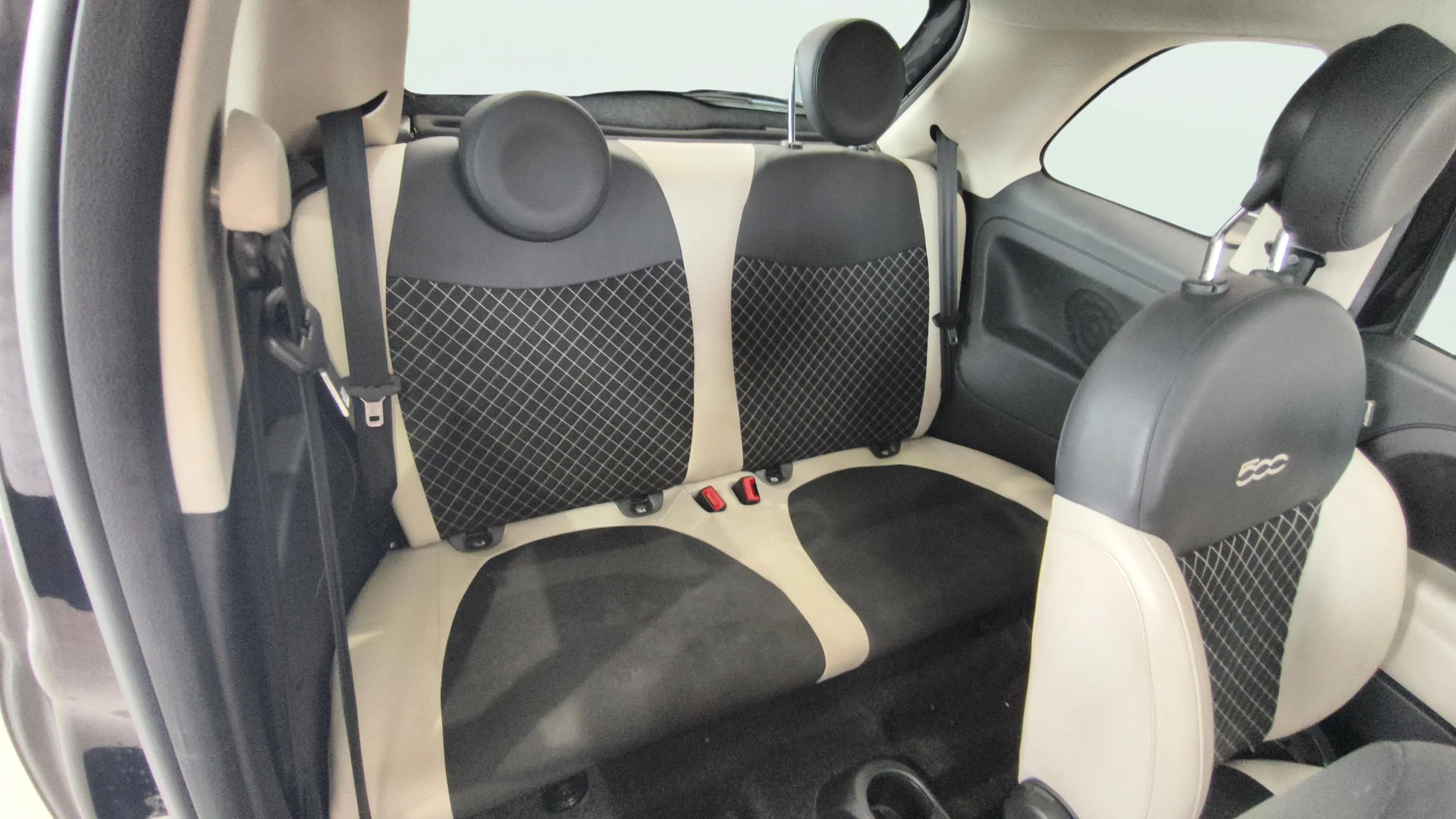 Fiat 500 Dolcevita 1.0 Hybrid - foto 12