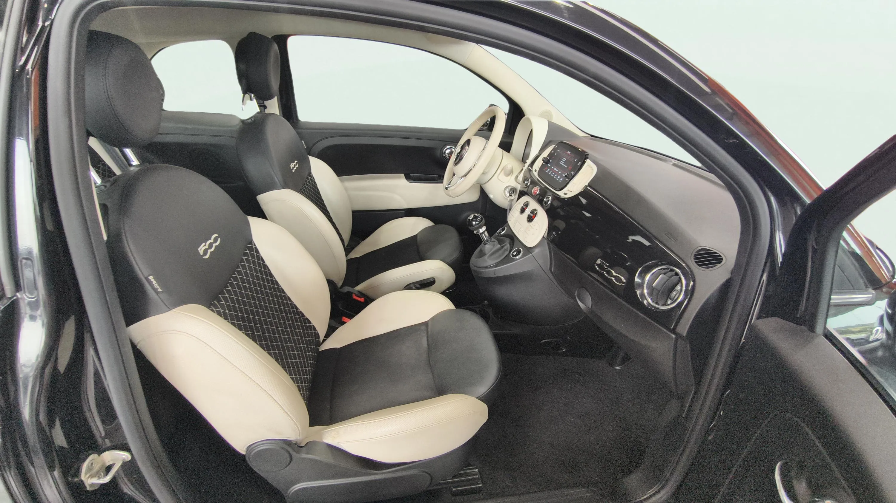 Fiat 500 Dolcevita 1.0 Hybrid - foto 13