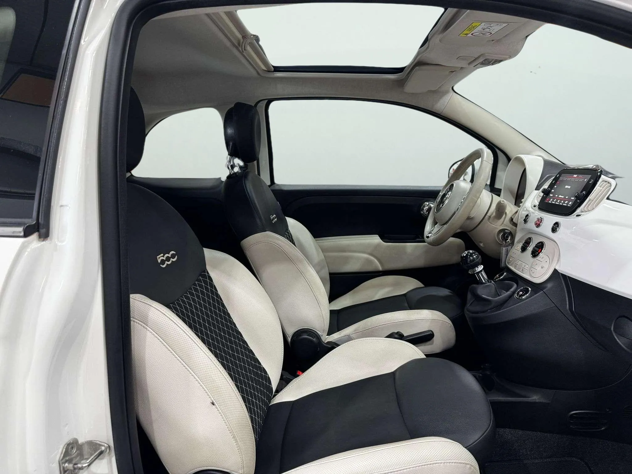 Fiat 500 Dolcevita 1.0 Hybrid - foto 19