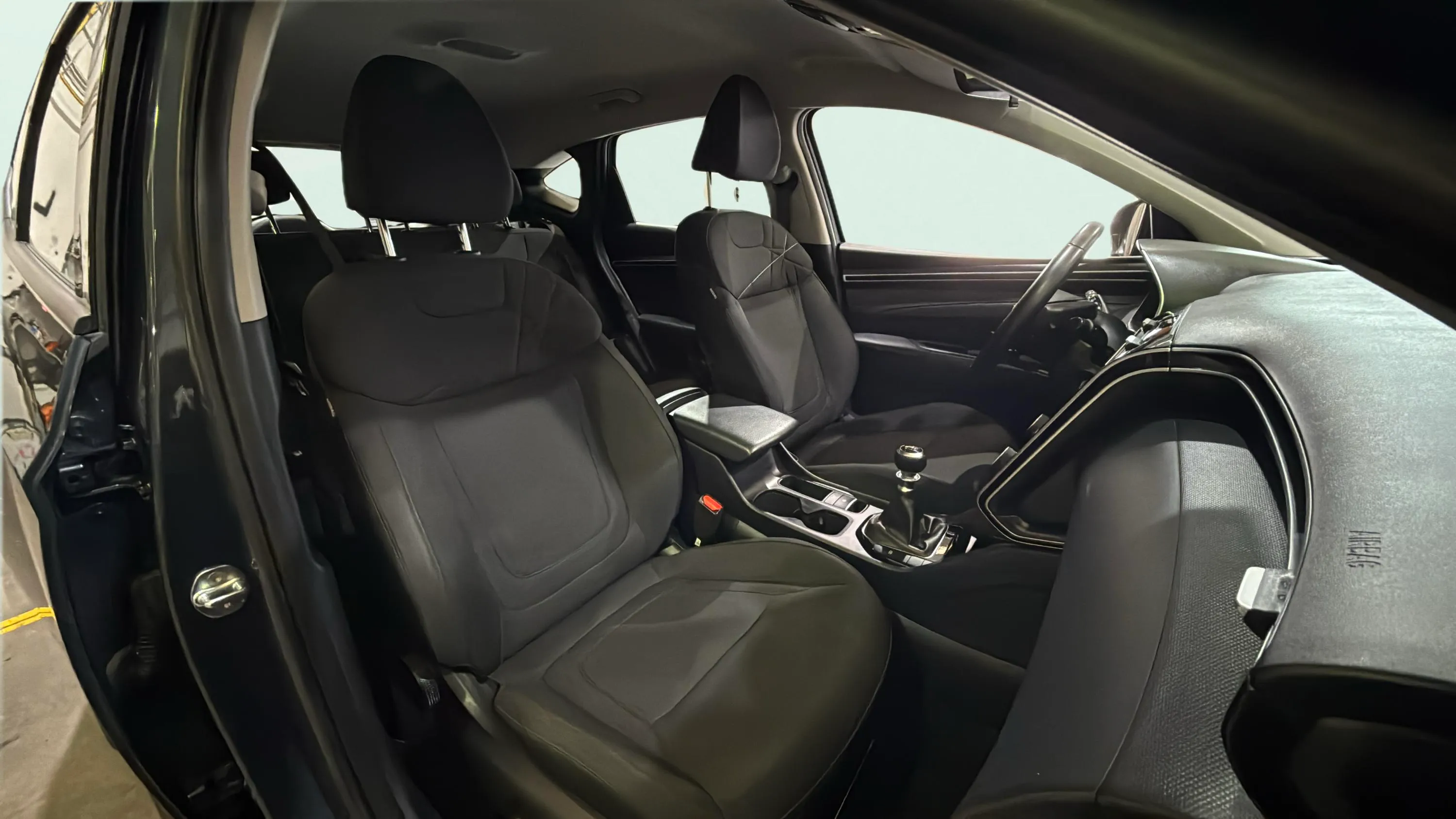 Hyundai Tucson 1.6 CRDi Klass - foto 13