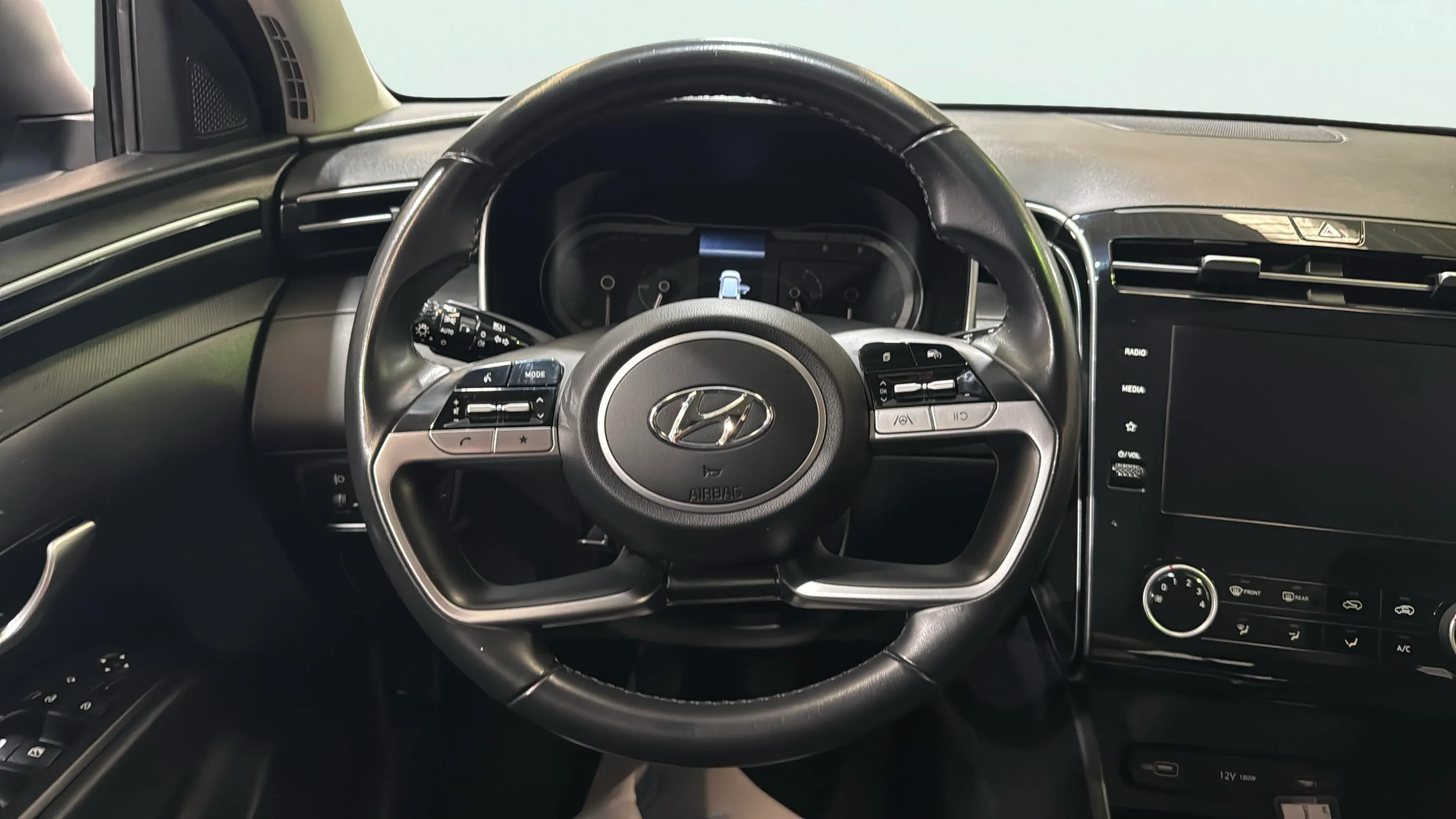 Hyundai Tucson 1.6 CRDi Klass - foto 11
