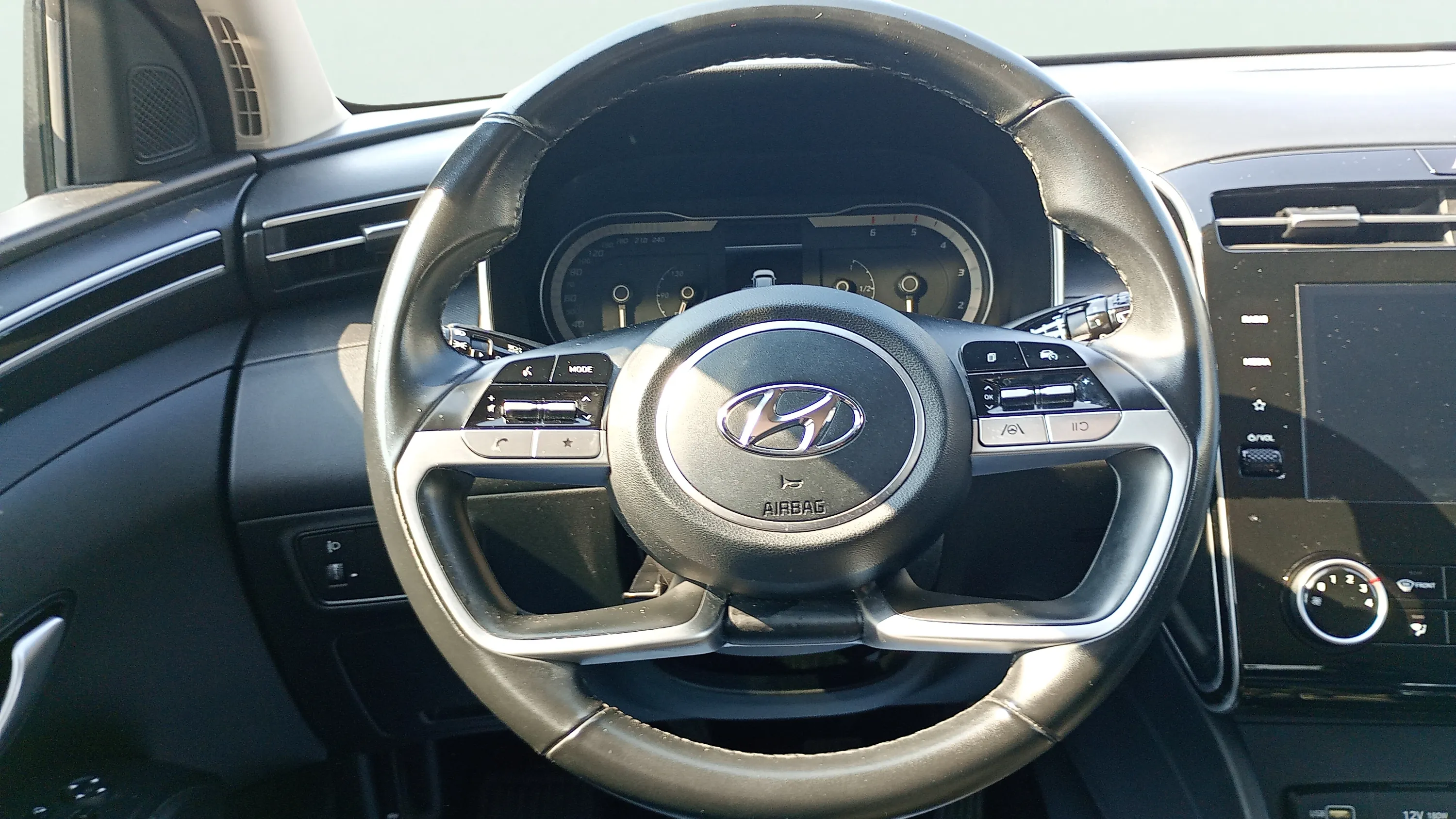 Hyundai Tucson 1.6 CRDi Klass - foto 15