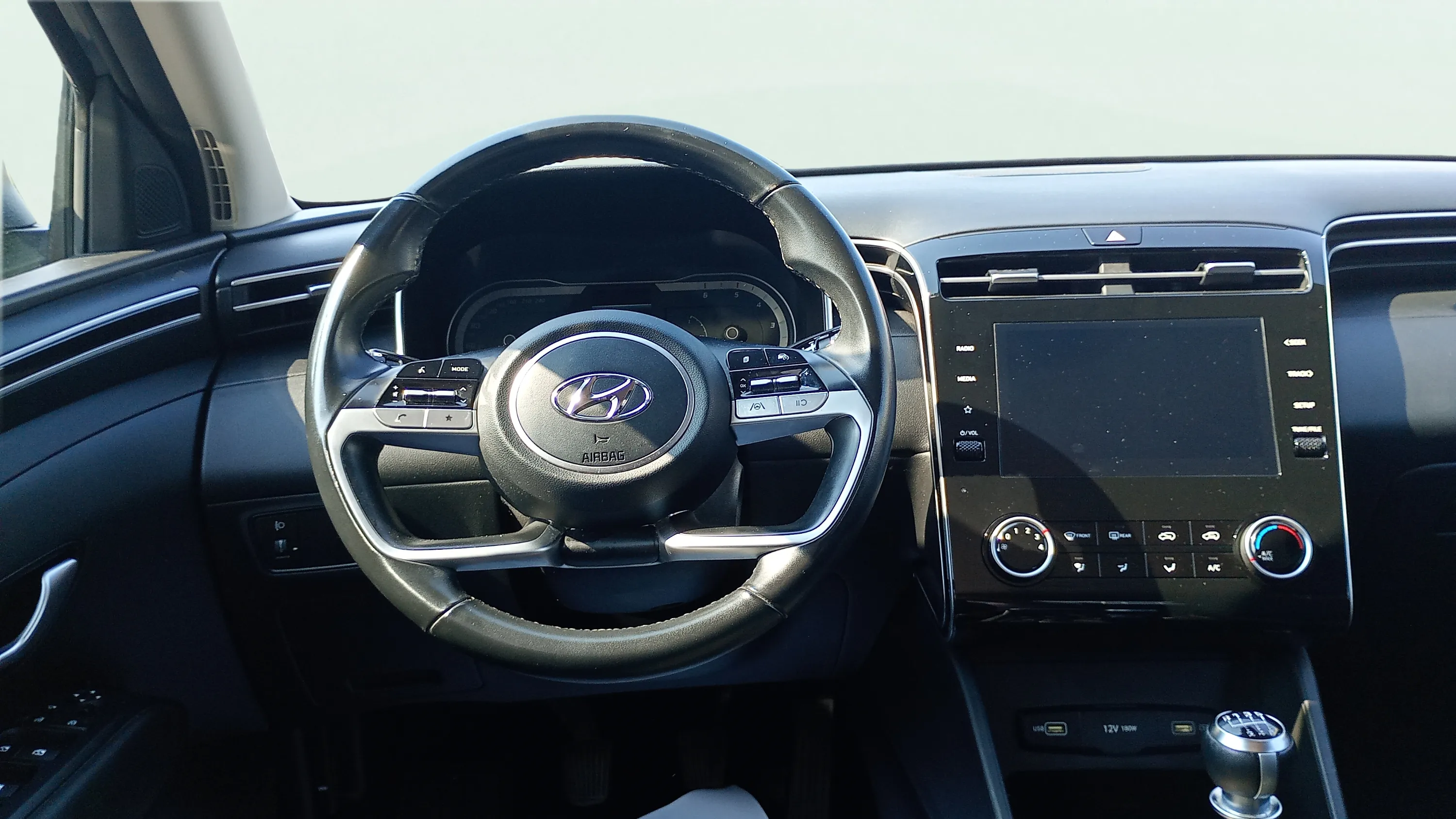 Hyundai Tucson 1.6 CRDi Klass - foto 14
