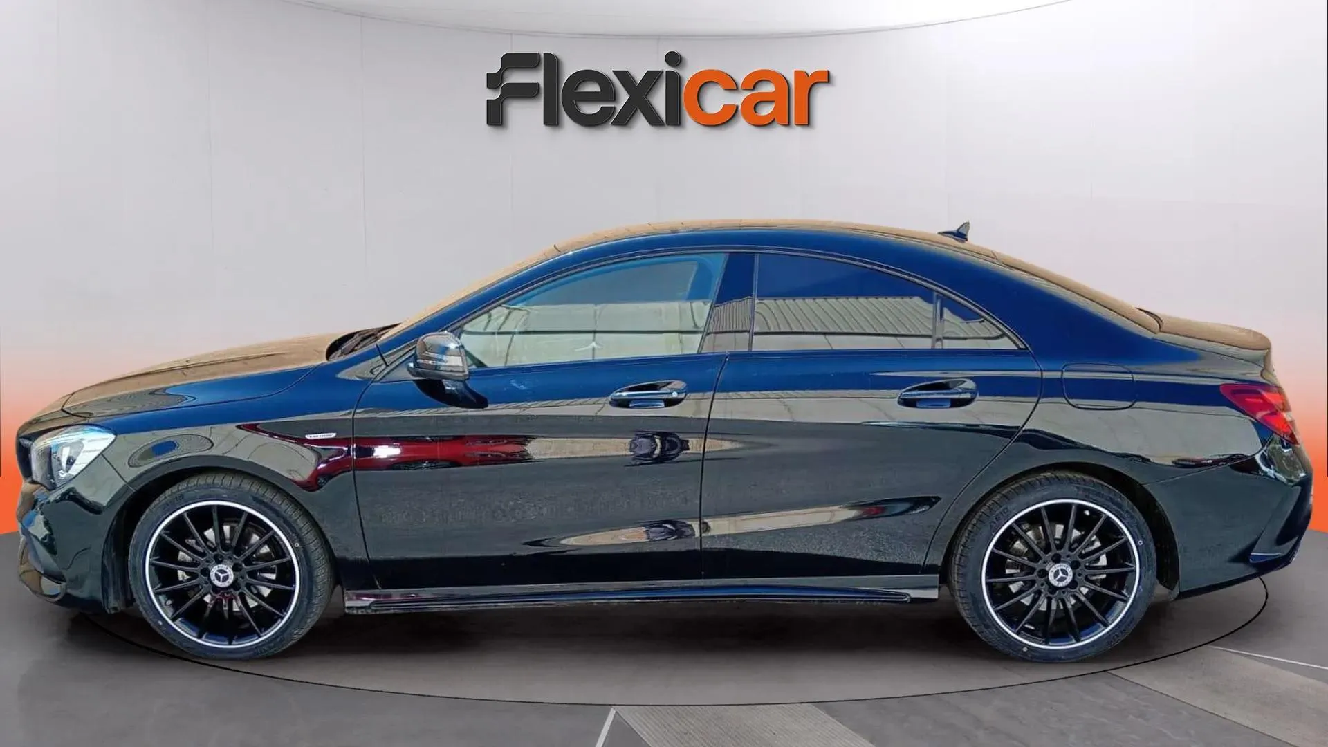 Mercedes-Benz CLA 200 d - foto 5