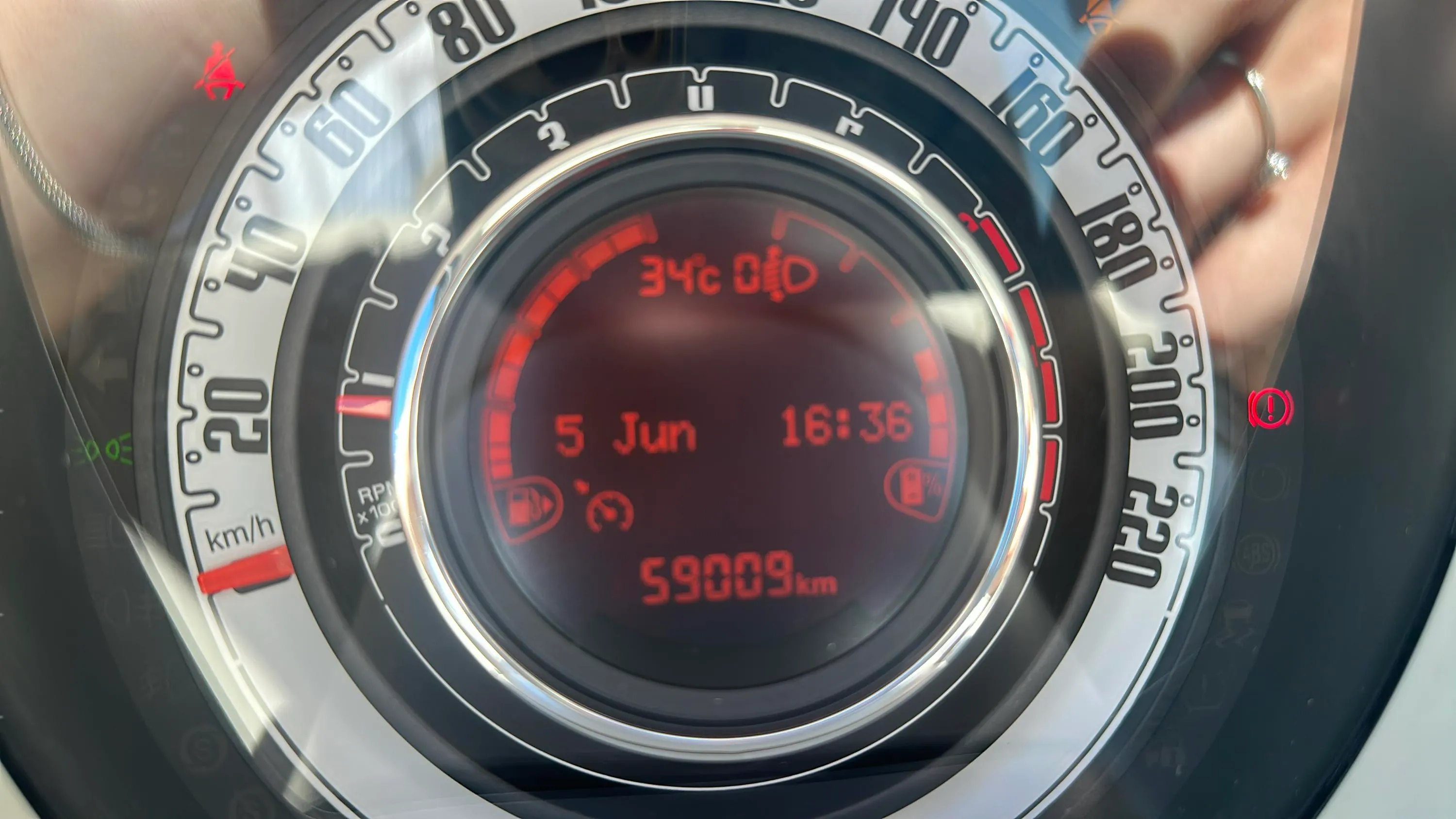 Fiat 500 Dolcevita 1.0 Hybrid - foto 15