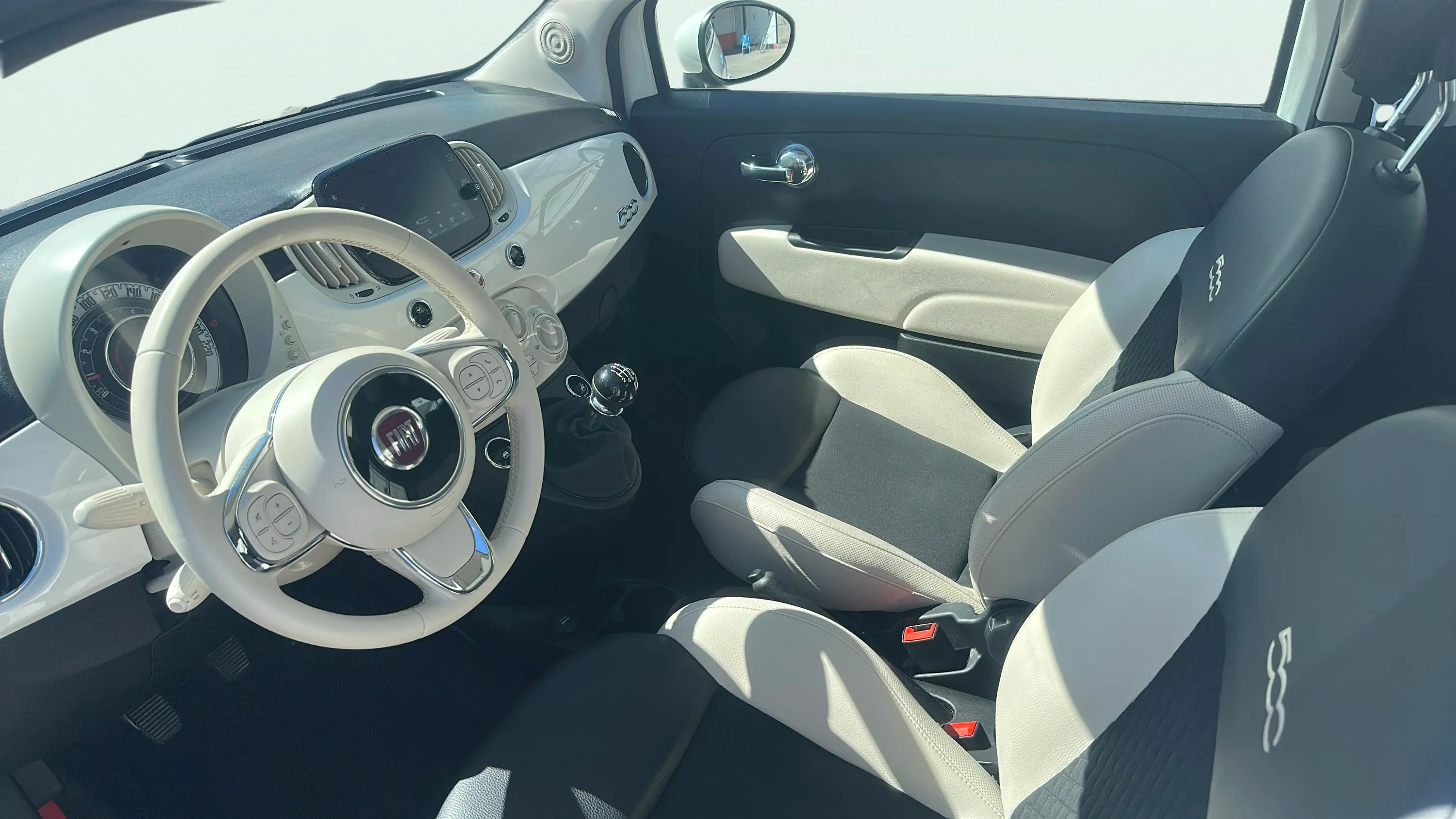 Fiat 500 Dolcevita 1.0 Hybrid - foto 9