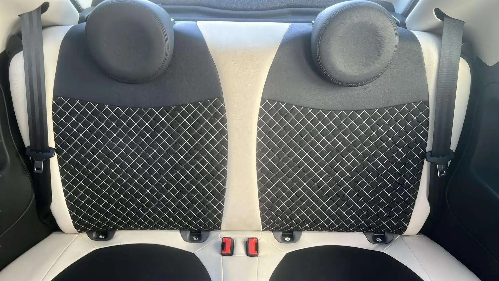Fiat 500 Dolcevita 1.0 Hybrid - foto 27