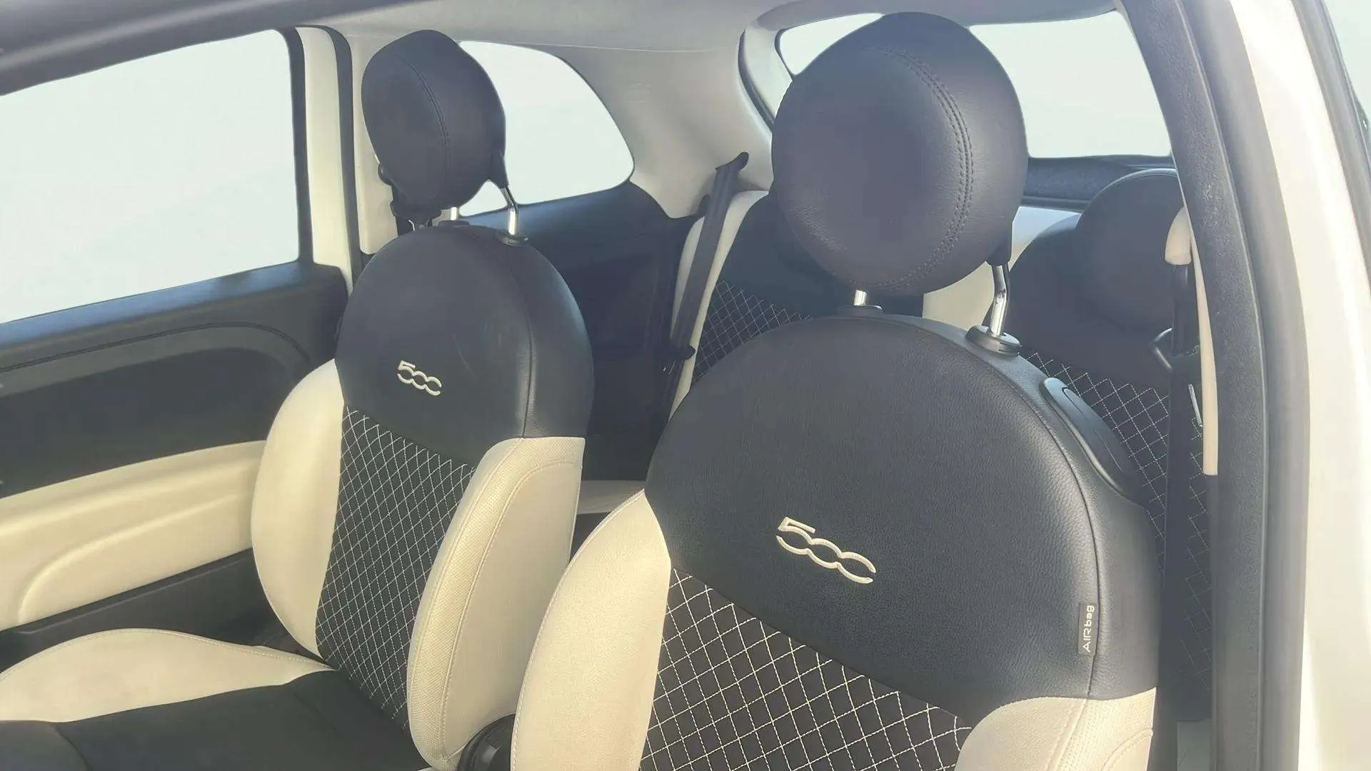Fiat 500 Dolcevita 1.0 Hybrid - foto 23